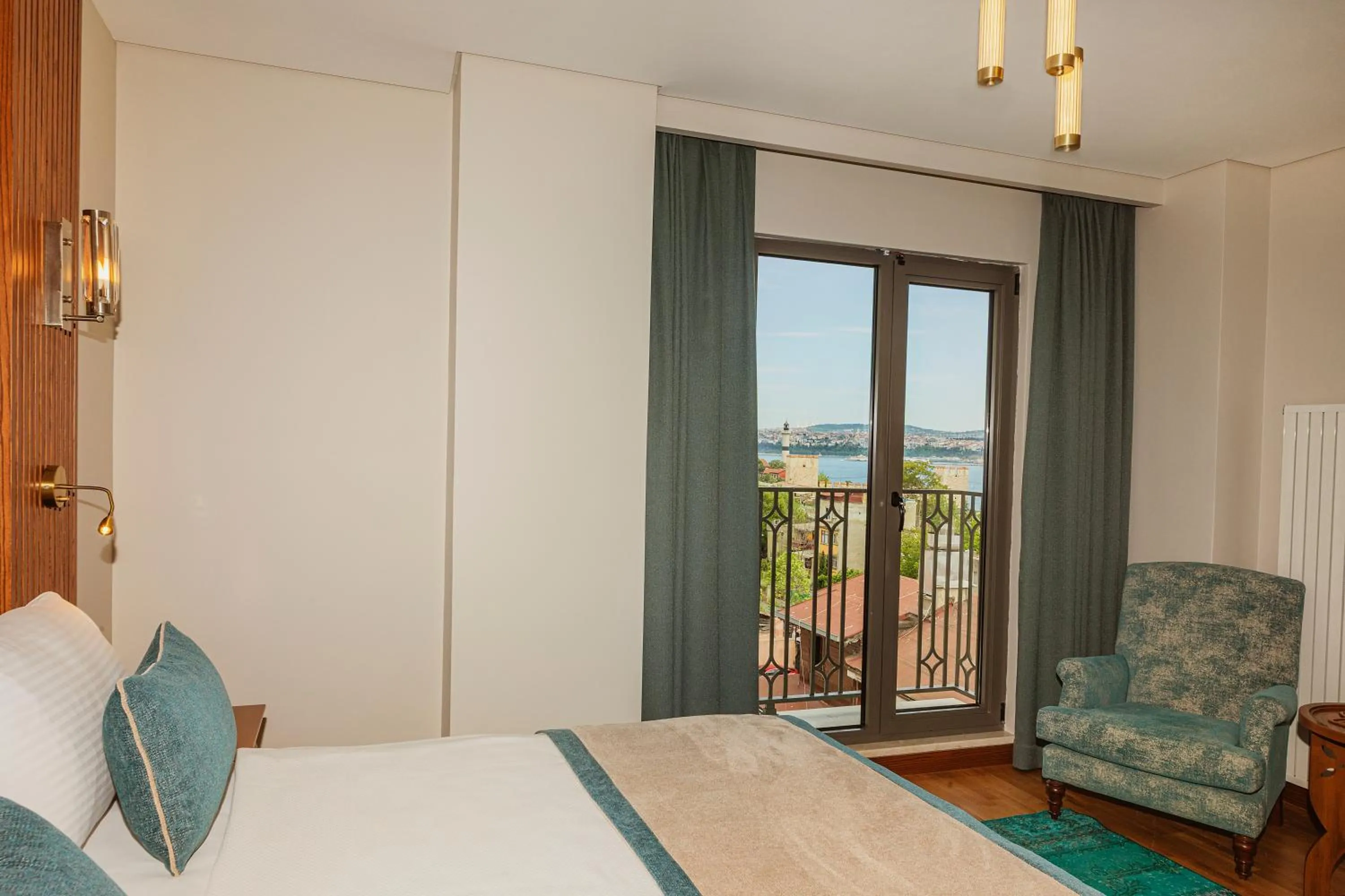 Superior Double Room with Sea View in Triton Hotel