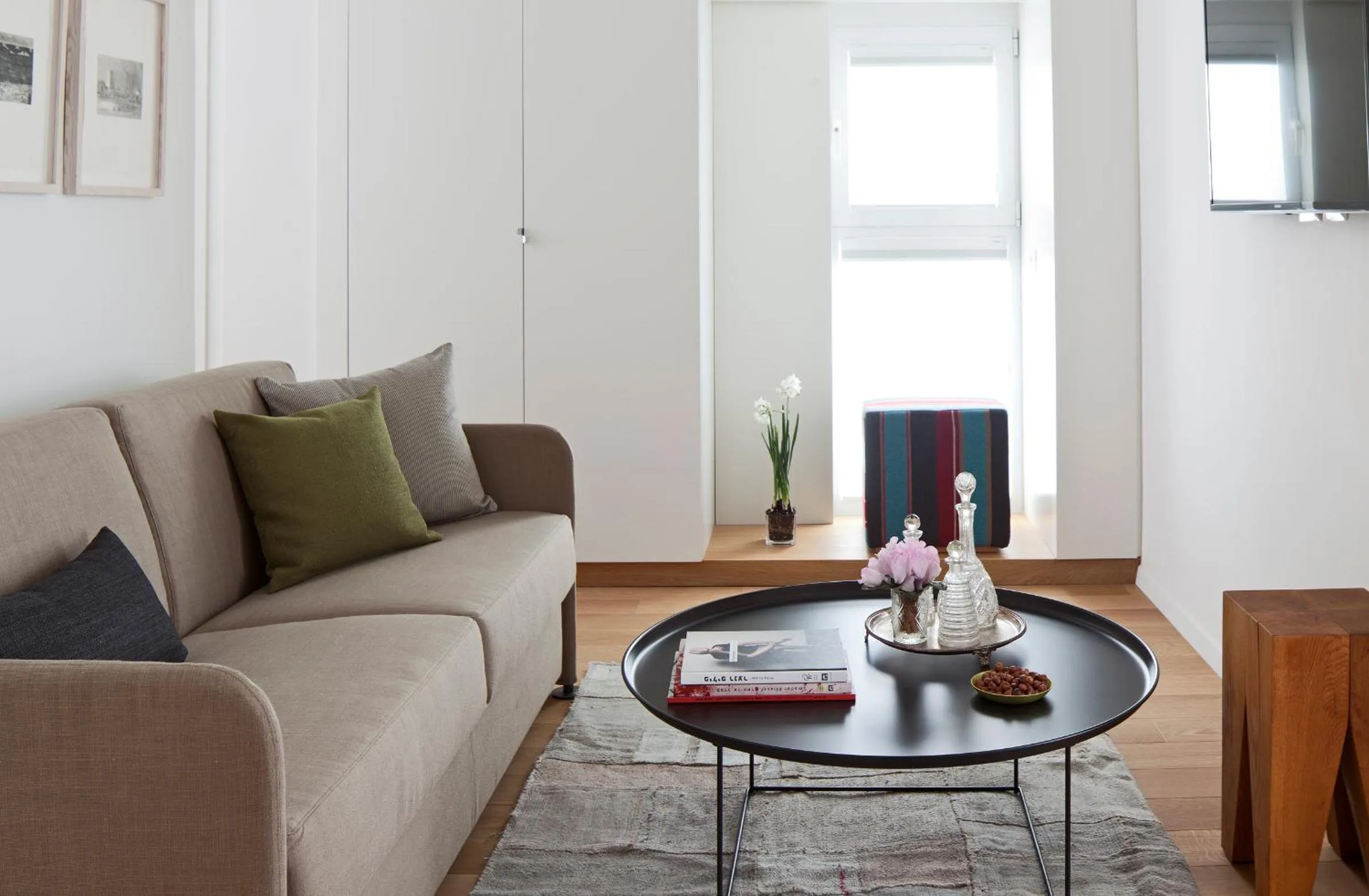 Suite in Mendeli Street Hotel By Prima Hotels - 18 years Plus