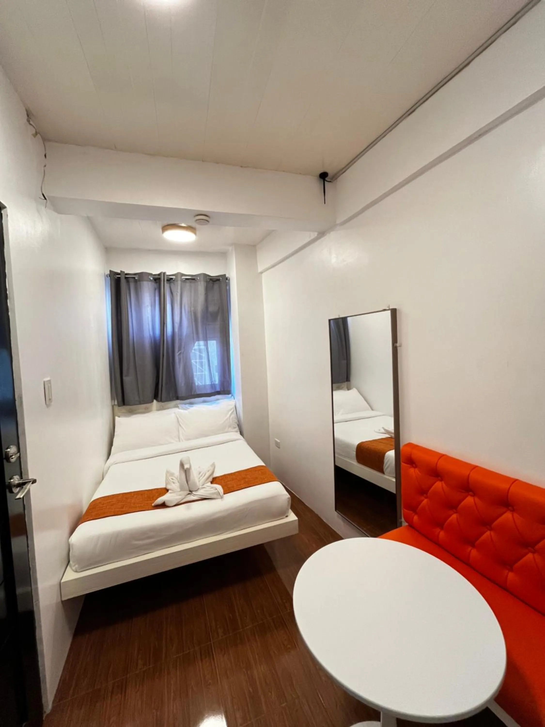 Budget Double Room - single occupancy in Rangya Hotel