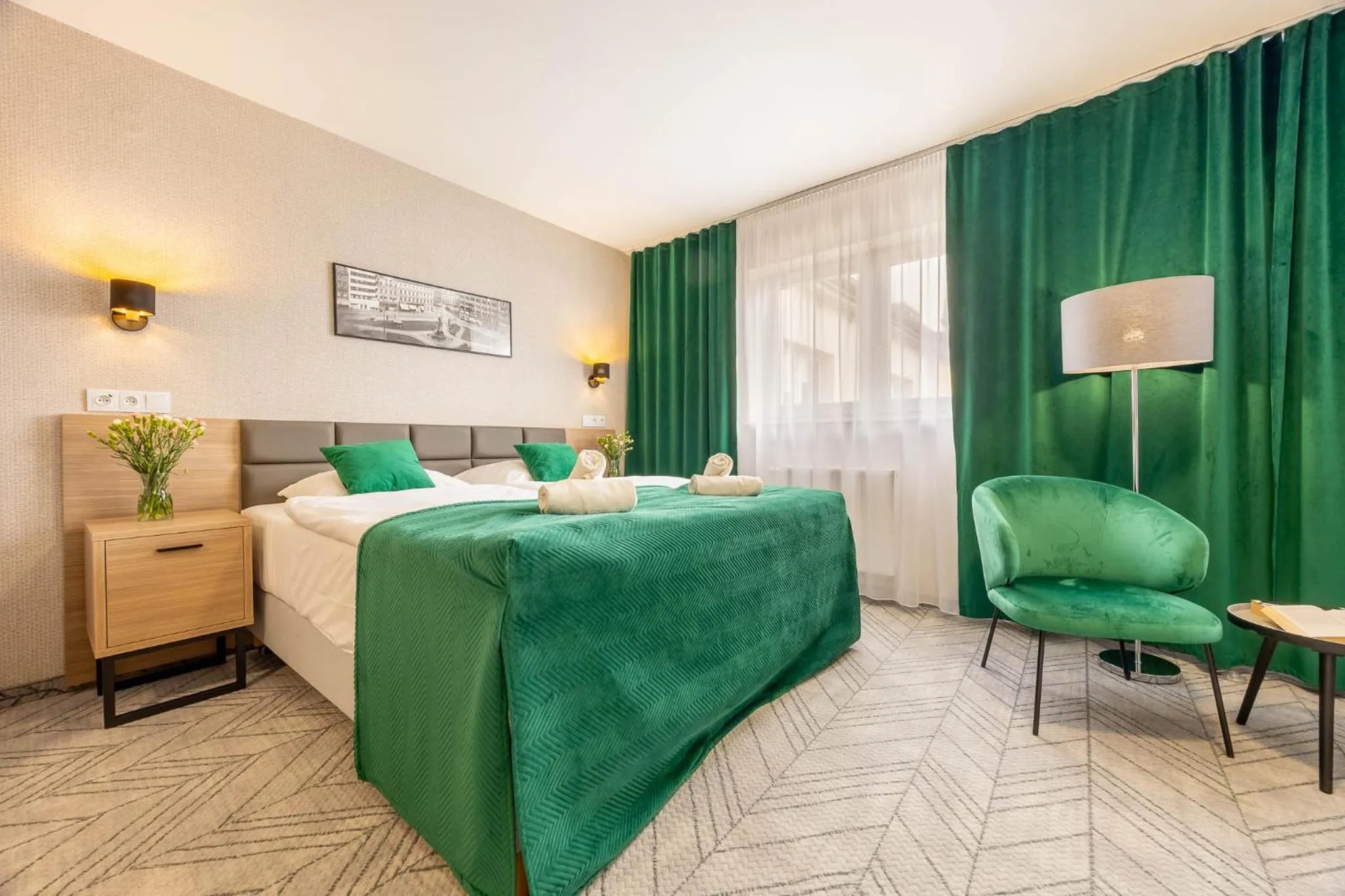 Deluxe Queen Room in Hotel Polonia Centrum