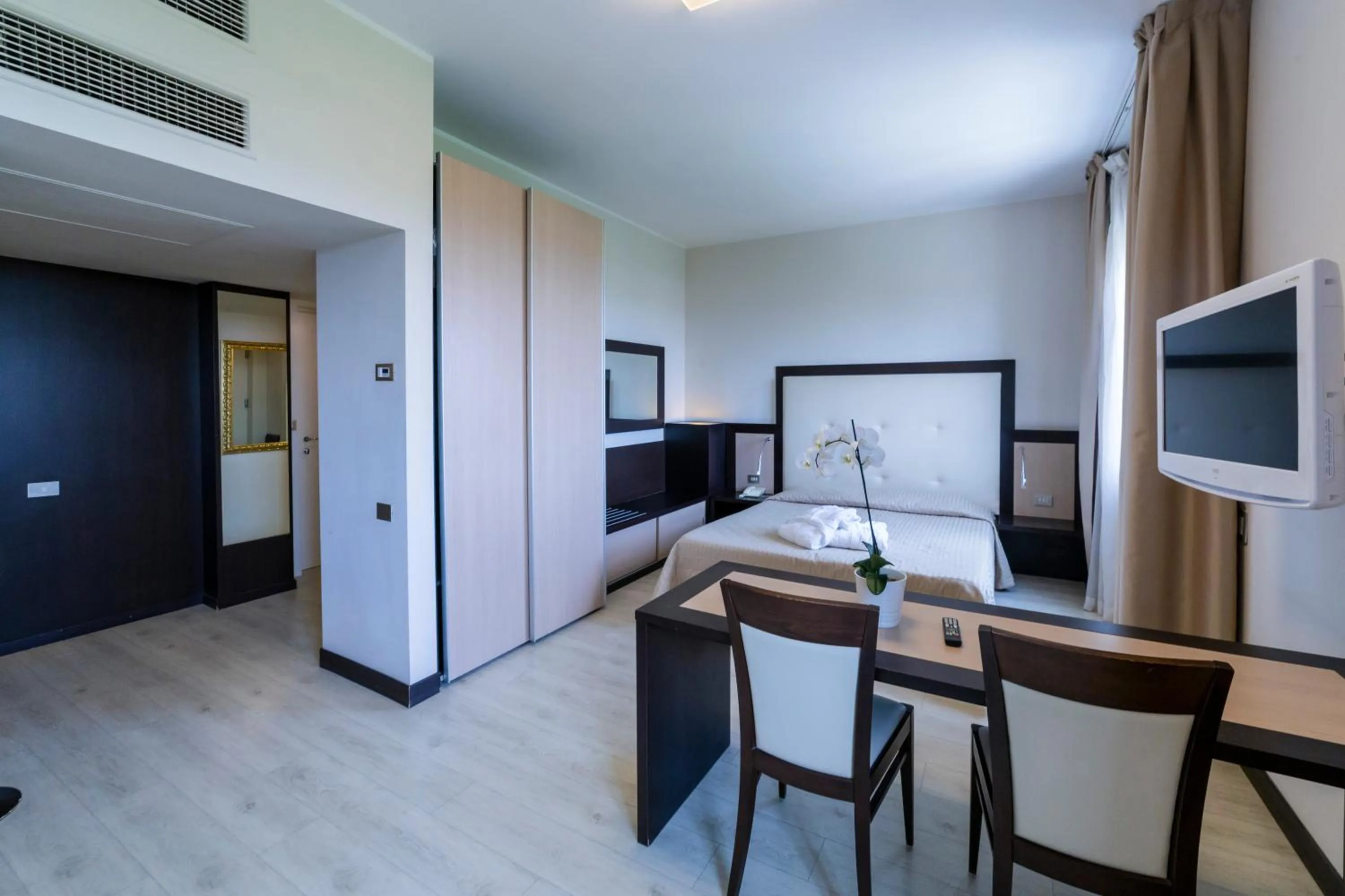 Loft Apartment Classic  - single occupancy in Suite Hotel Elite