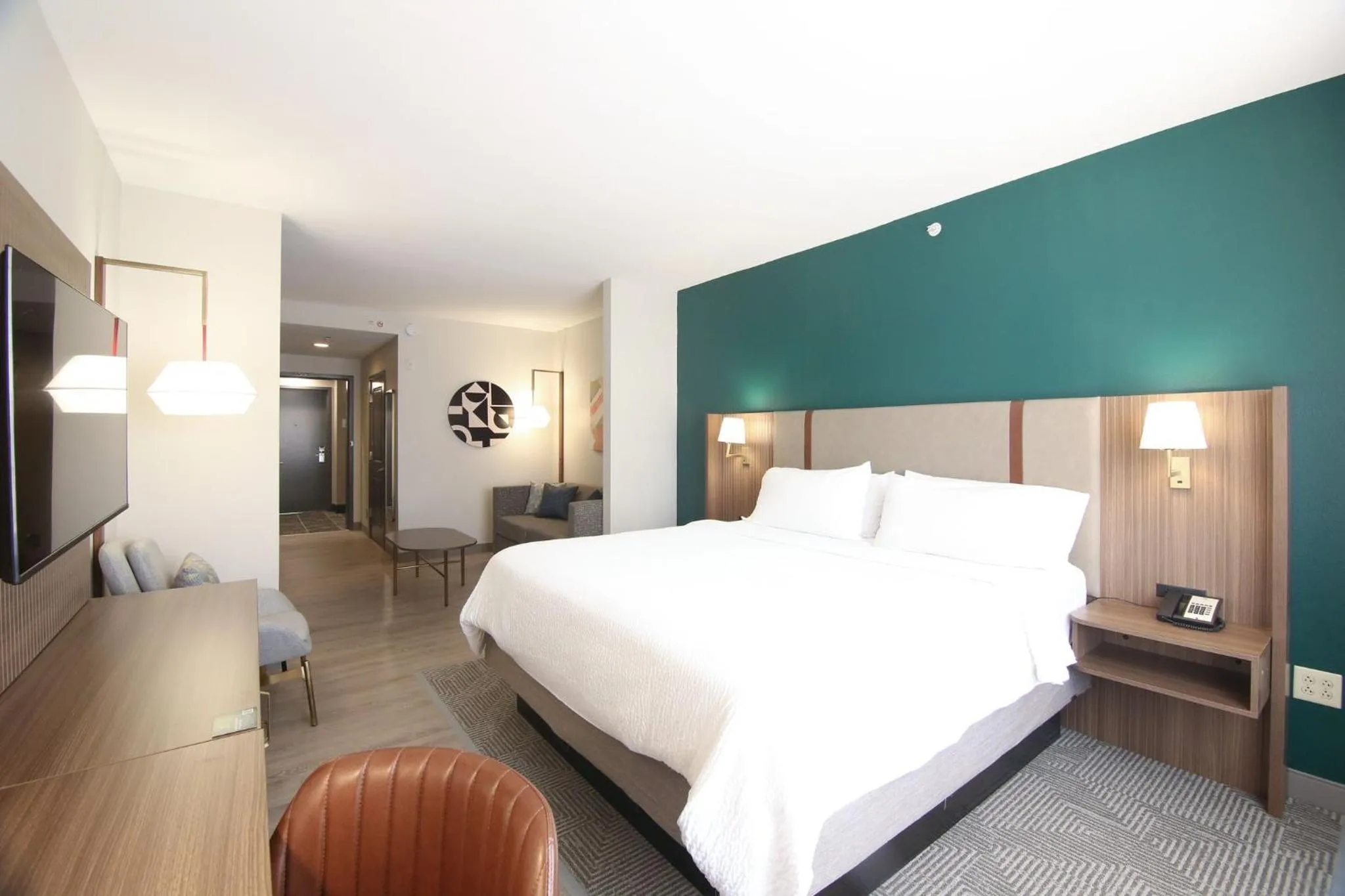 Standard King Room with Sofa Bed in Holiday Inn Rock Hill by IHG