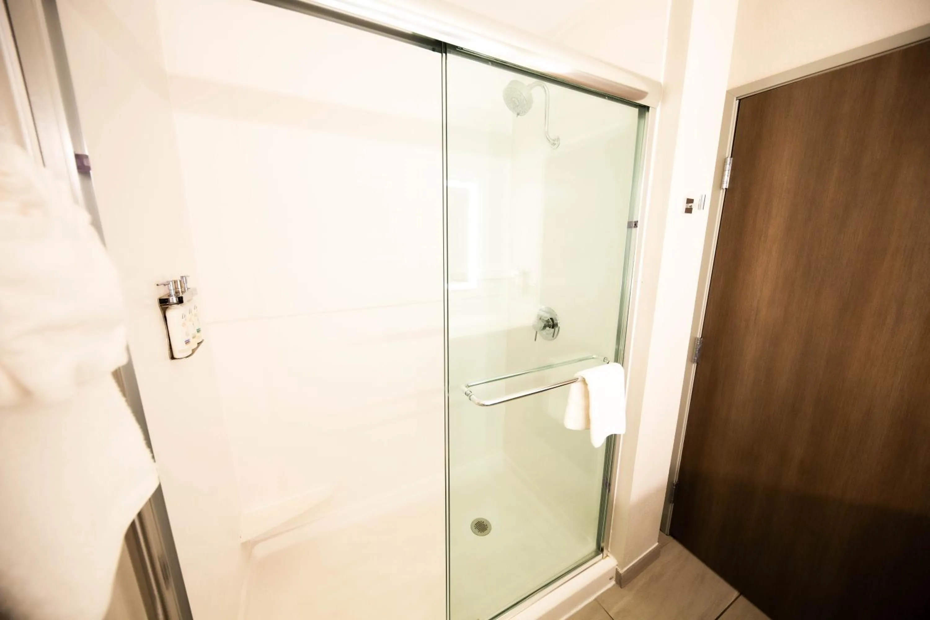 Executive Suite - Non-Smoking in Holiday Inn Express - Canyon by IHG