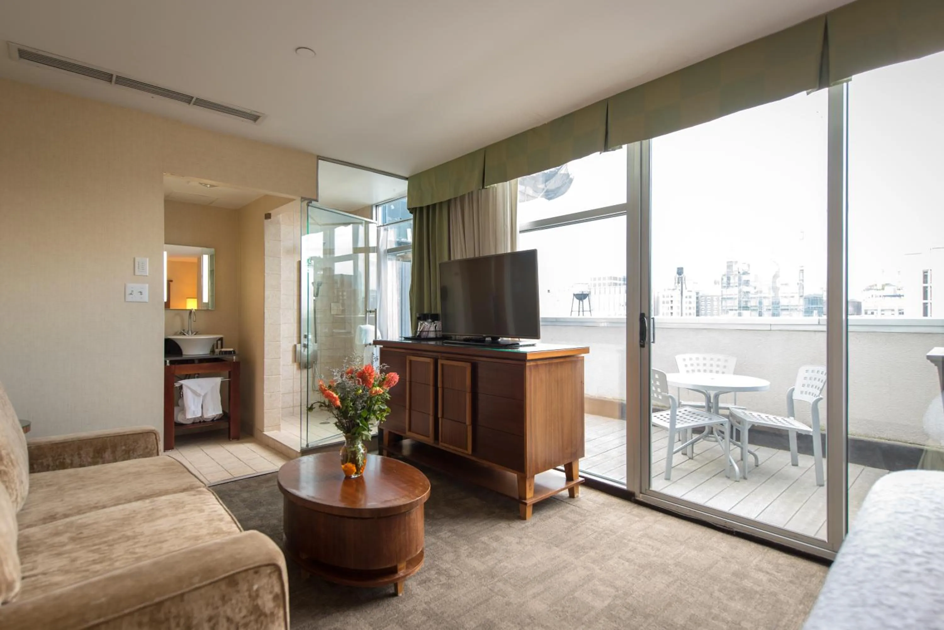 King Suite in SoHo 54