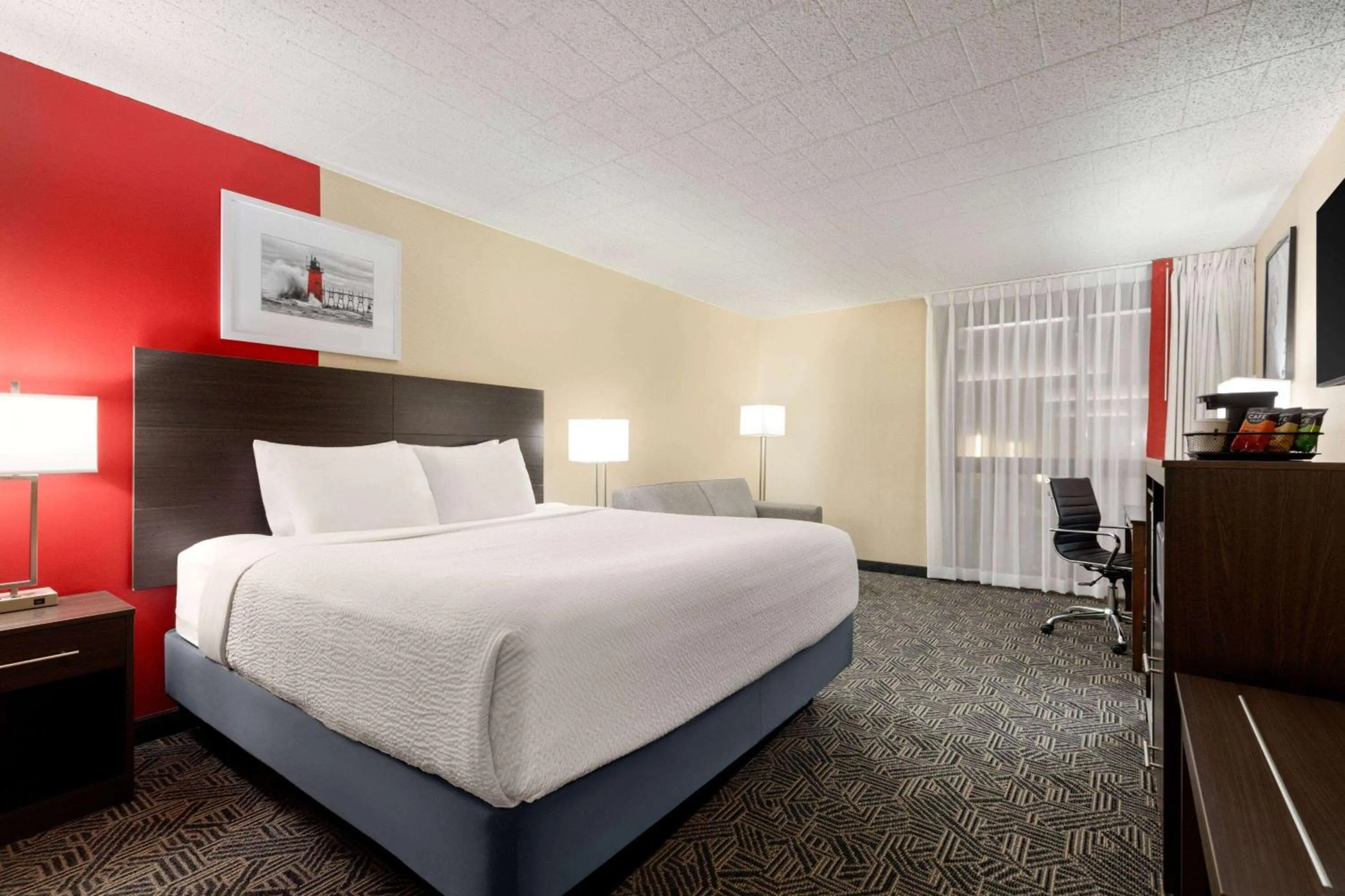 King Room - Non-Smoking in Ramada by Wyndham Alpena