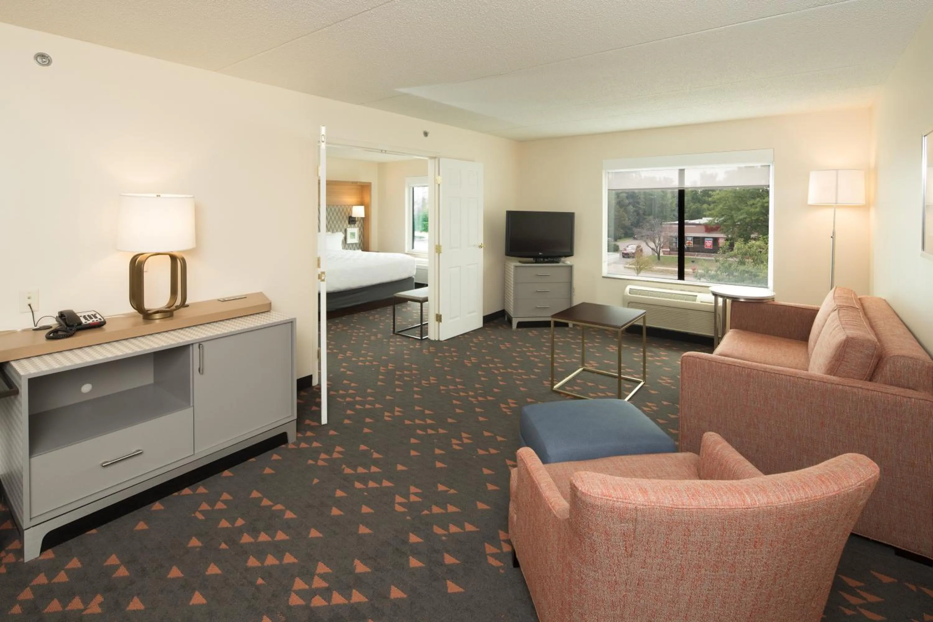 Two-Bedroom Suite in Holiday Inn Hotel & Suites Ann Arbor University of Michigan Area by IHG