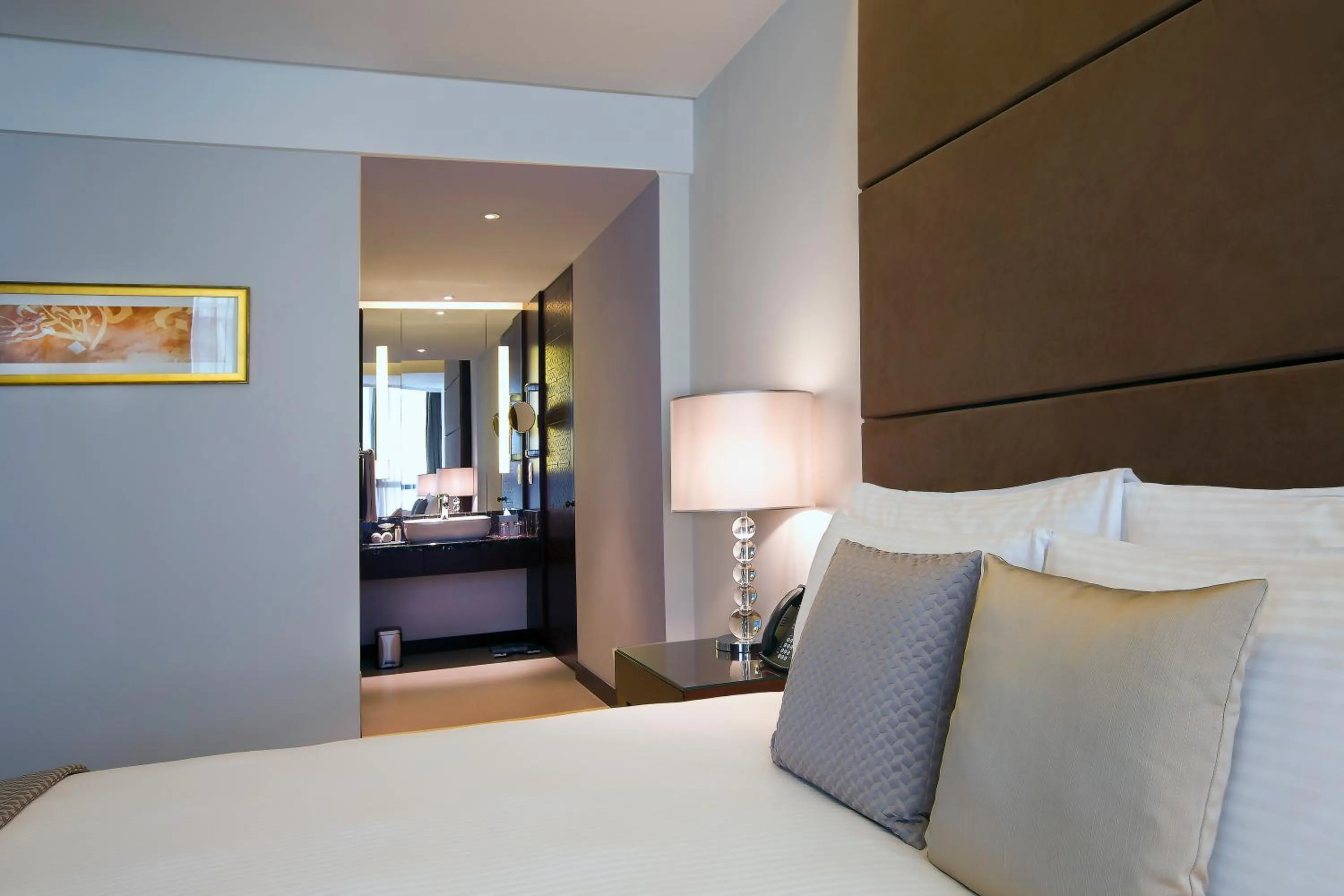 One-Bedroom Apartment in Bab Al Qasr Residence