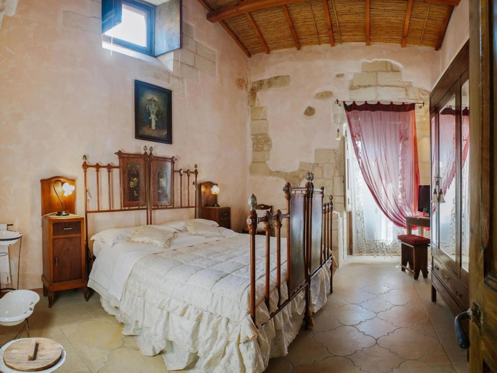 Family Room with Terrace in Borgoterra