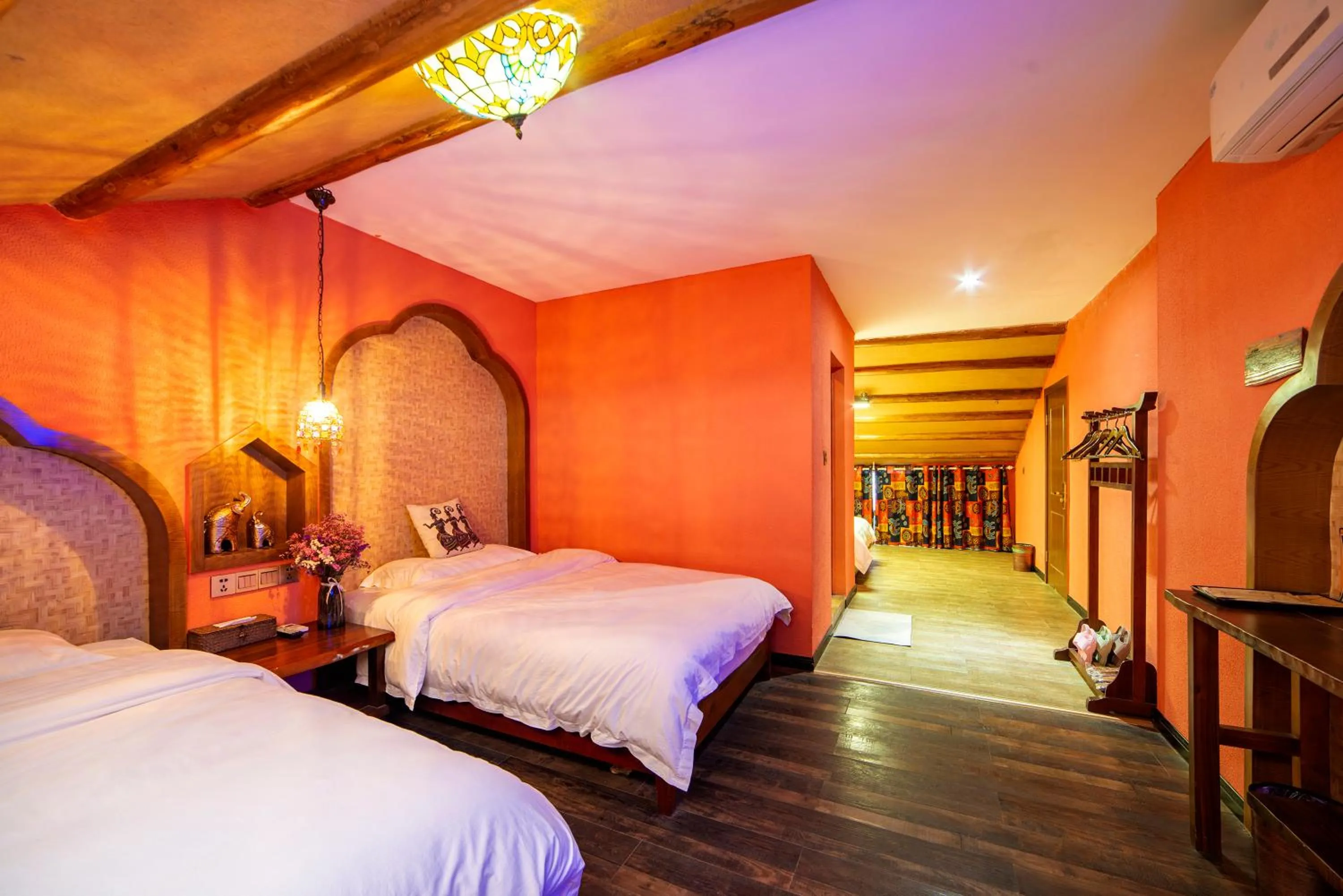 Triple Room in Zhangjiajie Highlights Guesthouse