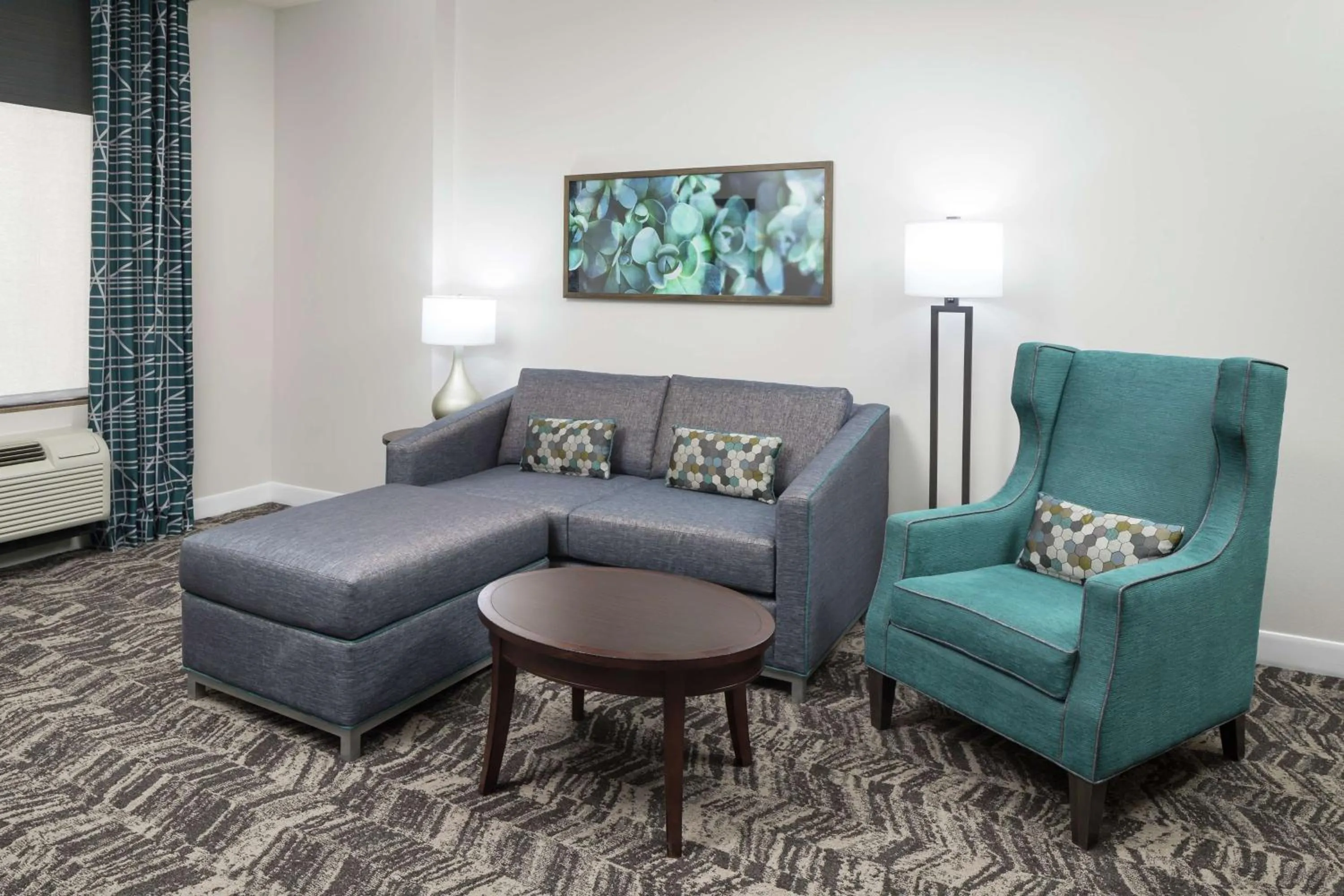 One-Bedroom King Suite in Hilton Garden Inn DFW North Grapevine
