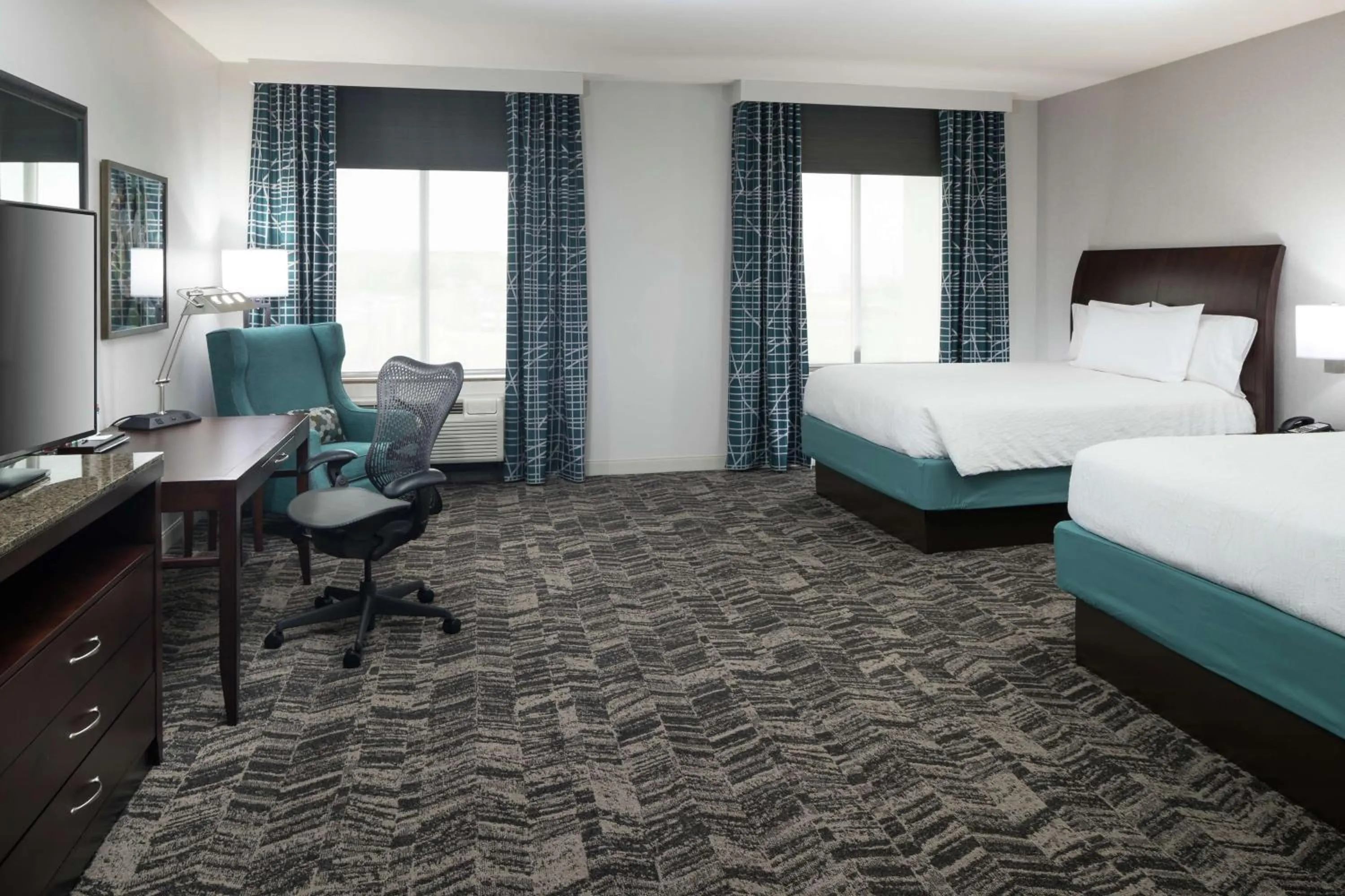 Premium Queen Room with Two Queen Beds in Hilton Garden Inn DFW North Grapevine