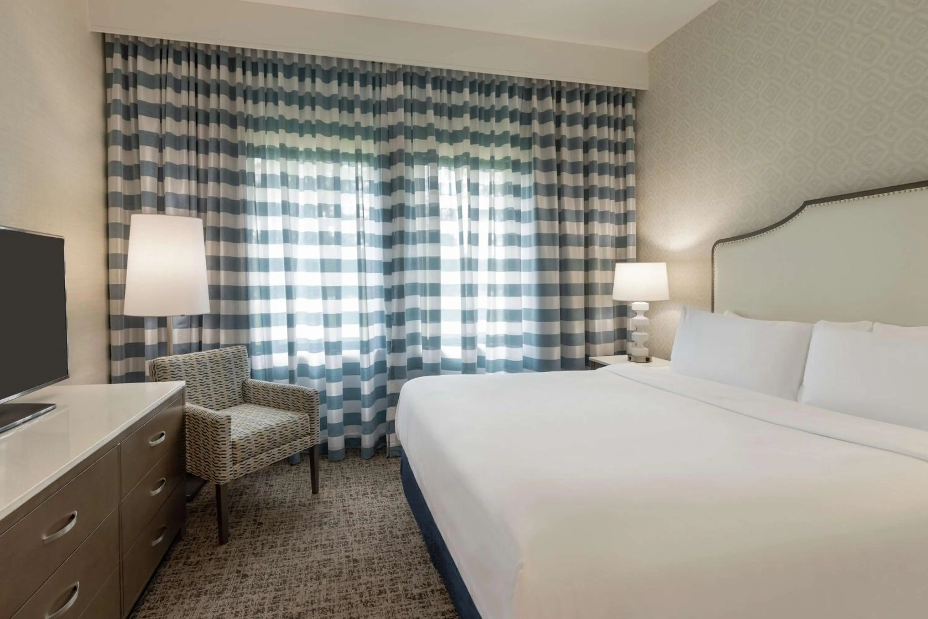 Two Rooms with Two King Beds - Non-Smoking in Embassy Suites by Hilton Philadelphia Valley Forge