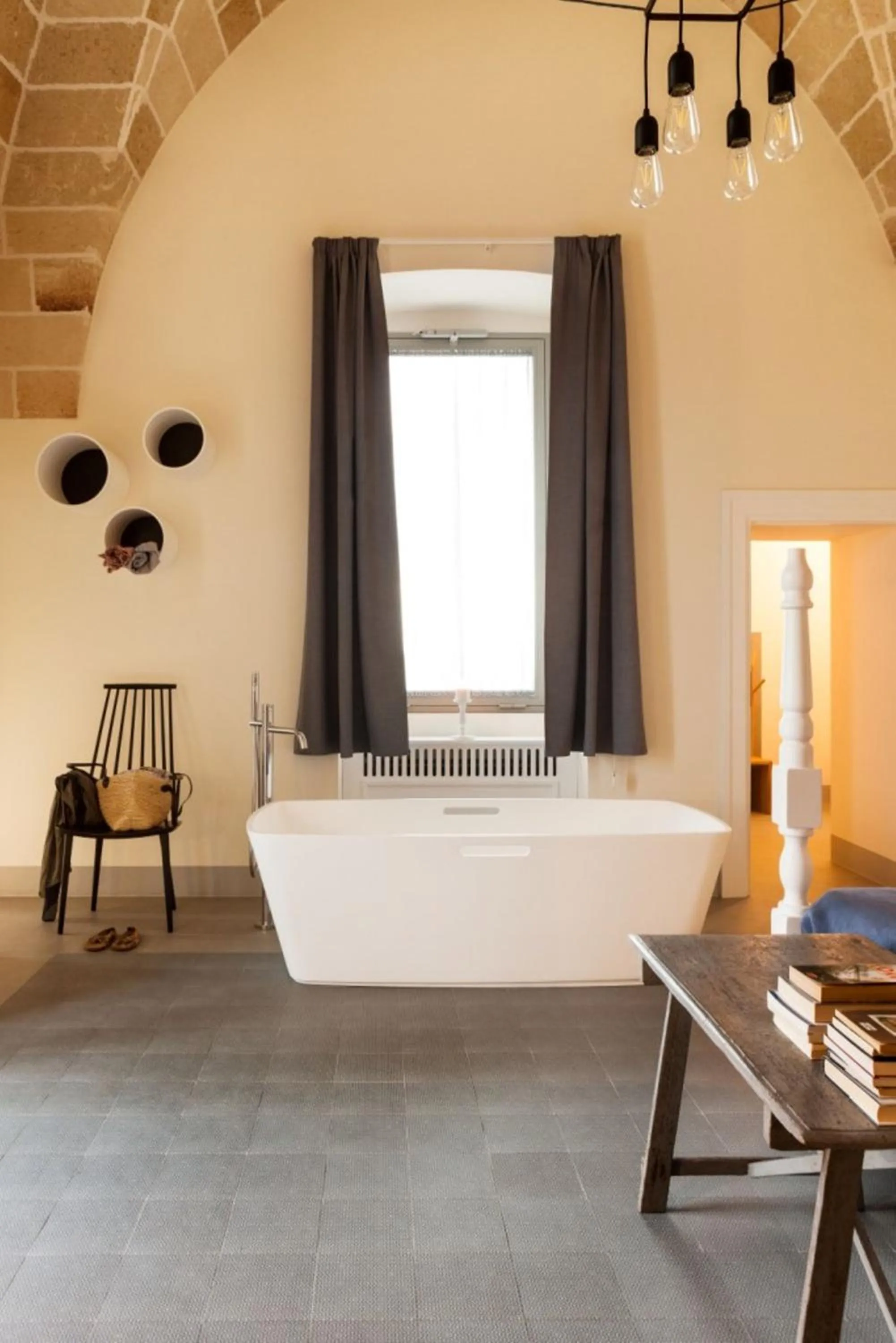 Junior Suite with Bath Tub in Vinilia Wine Resort