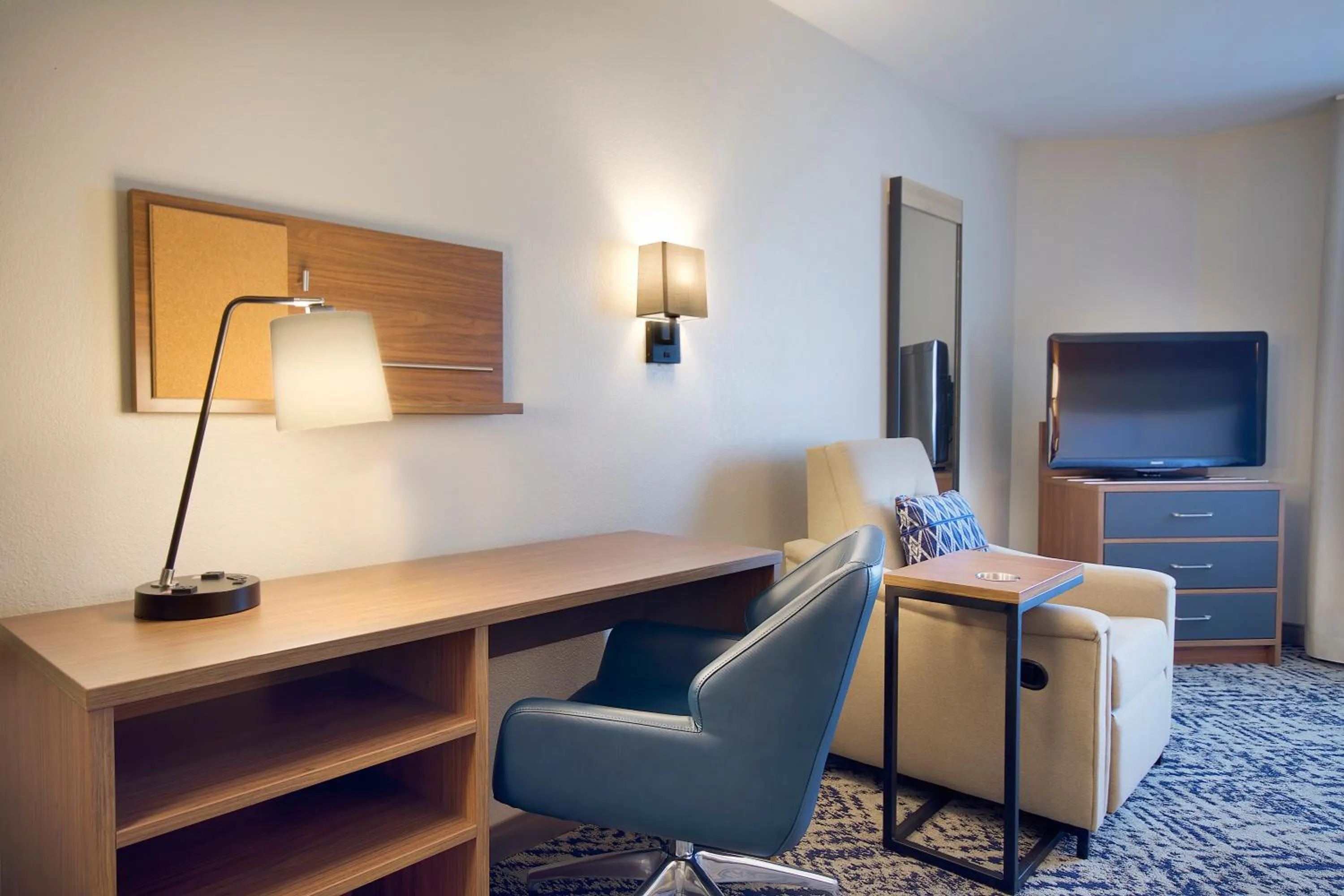 One-Bedroom Queen Suite - Disability Access Hearing Accessible in Candlewood Suites Buffalo Amherst by IHG