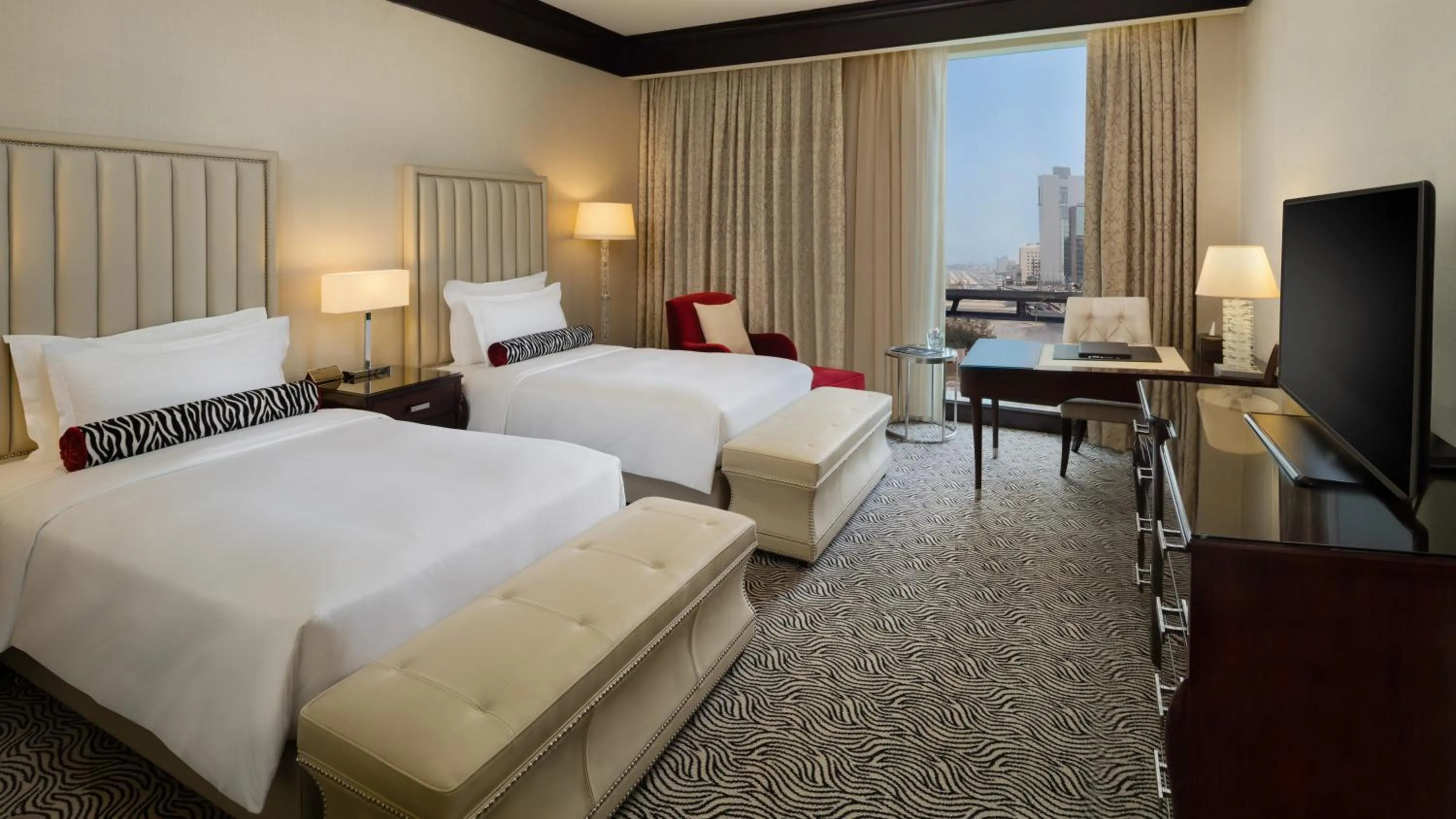 Executive Room Twin, Executive Lounge Access in Kempinski Al Othman Hotel Al Khobar