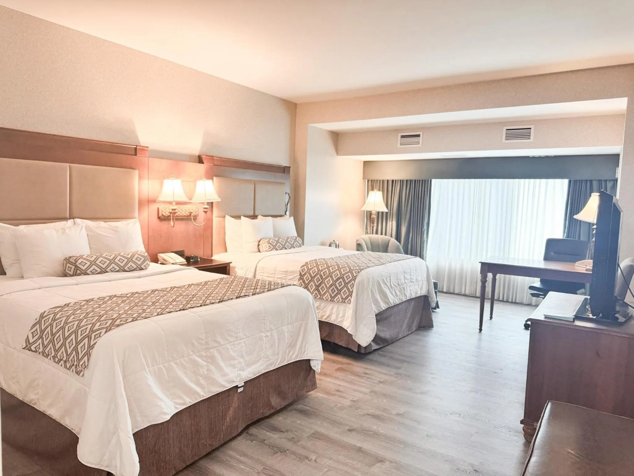 Executive Queen Room with Two Queen Beds in Clayton Plaza Hotel & Extended Stay