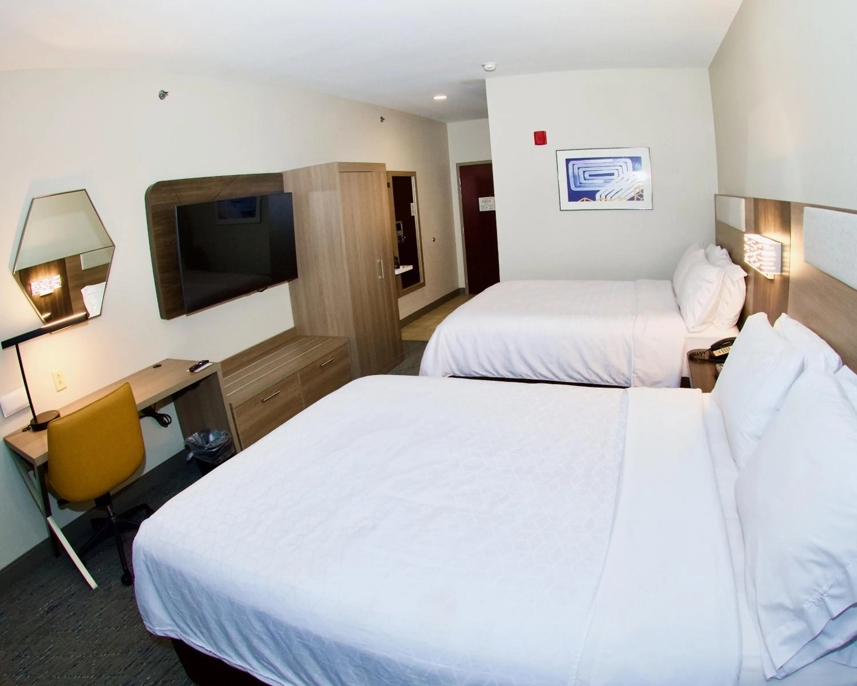 Standard Queen Room with Two Queen Beds in Holiday Inn Express Hotel & Suites St. Charles by IHG