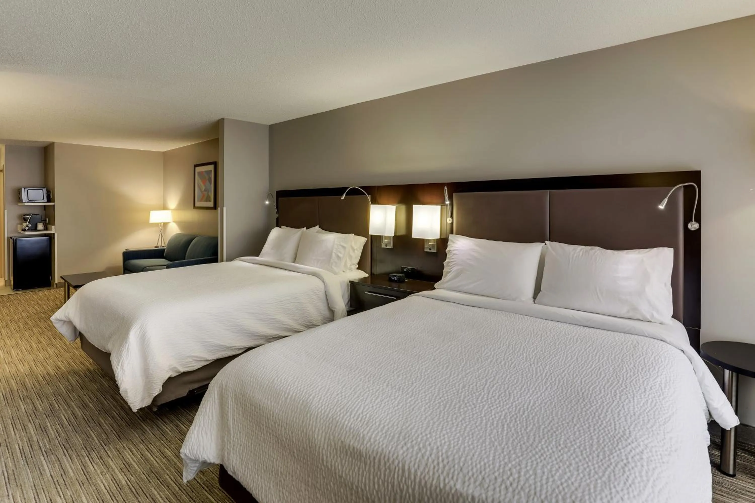 Suite with Two Queen Beds in Holiday Inn Express Hotel & Suites Bryan-Montpelier by IHG