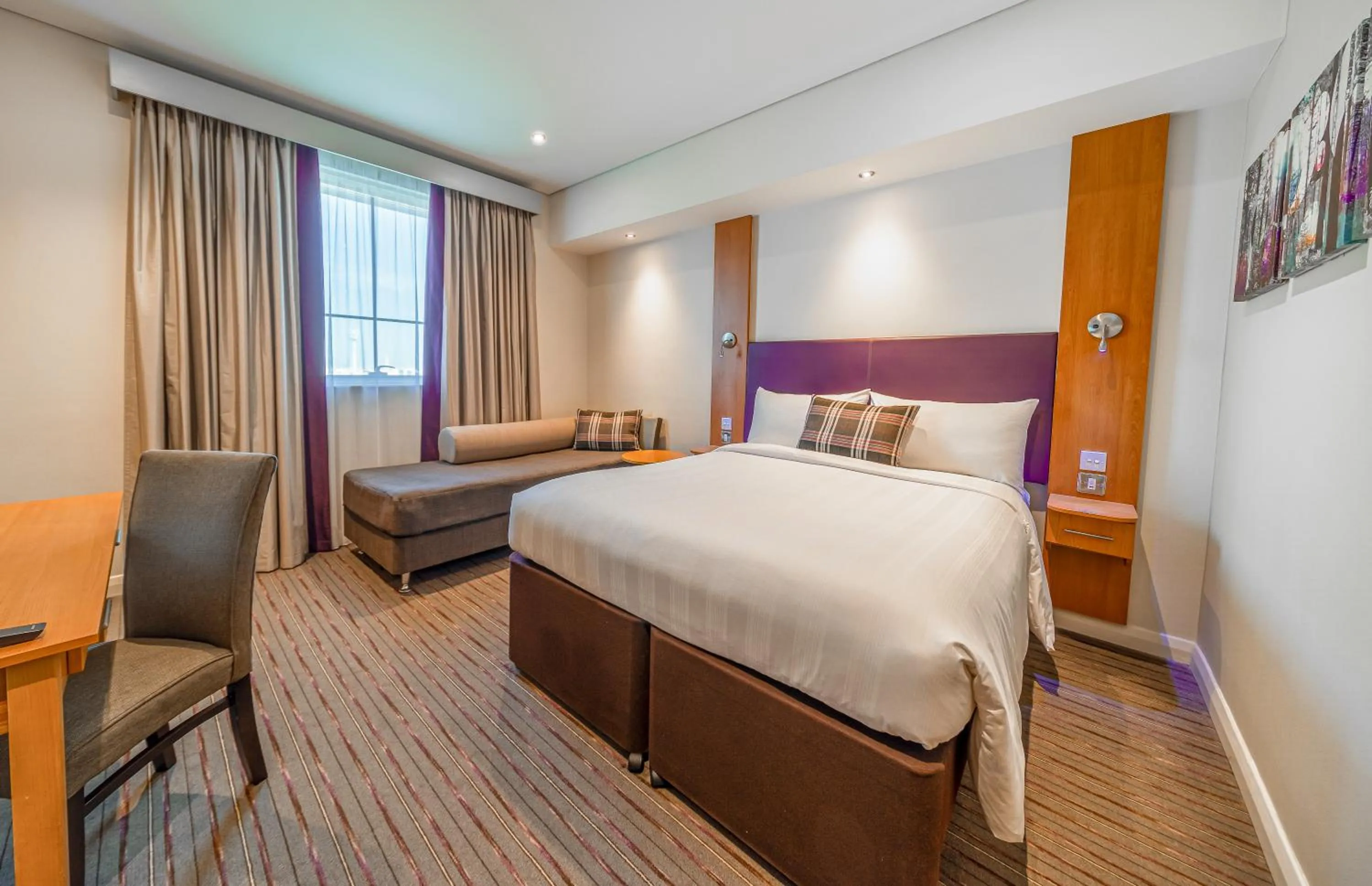 Smoking - Double Room - Free Shuttle to Metro 4x Daily in Premier Inn Dubai Silicon Oasis - An Emirates Group Company