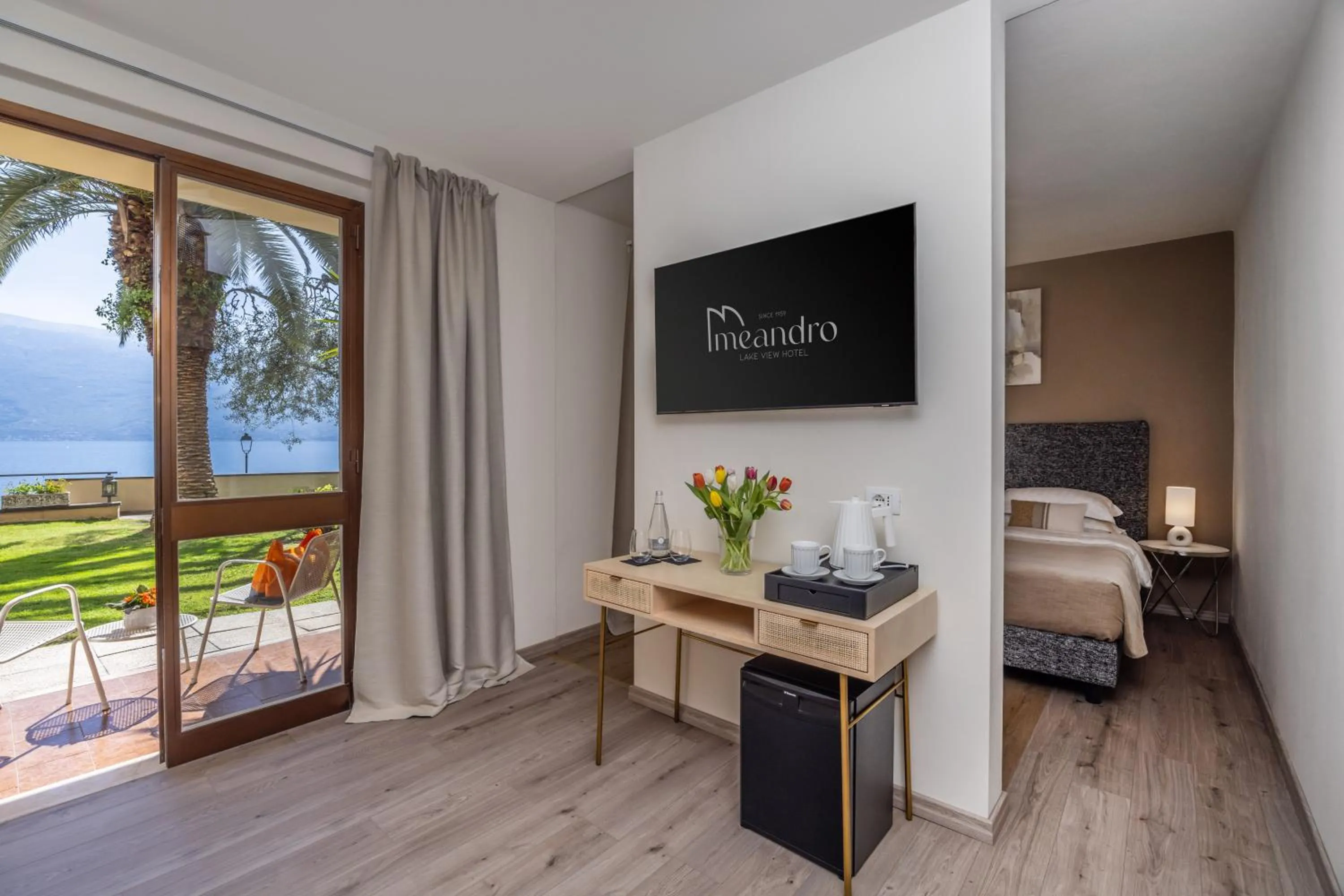 Junior Suite with Garden View in Hotel Meandro - Lake View