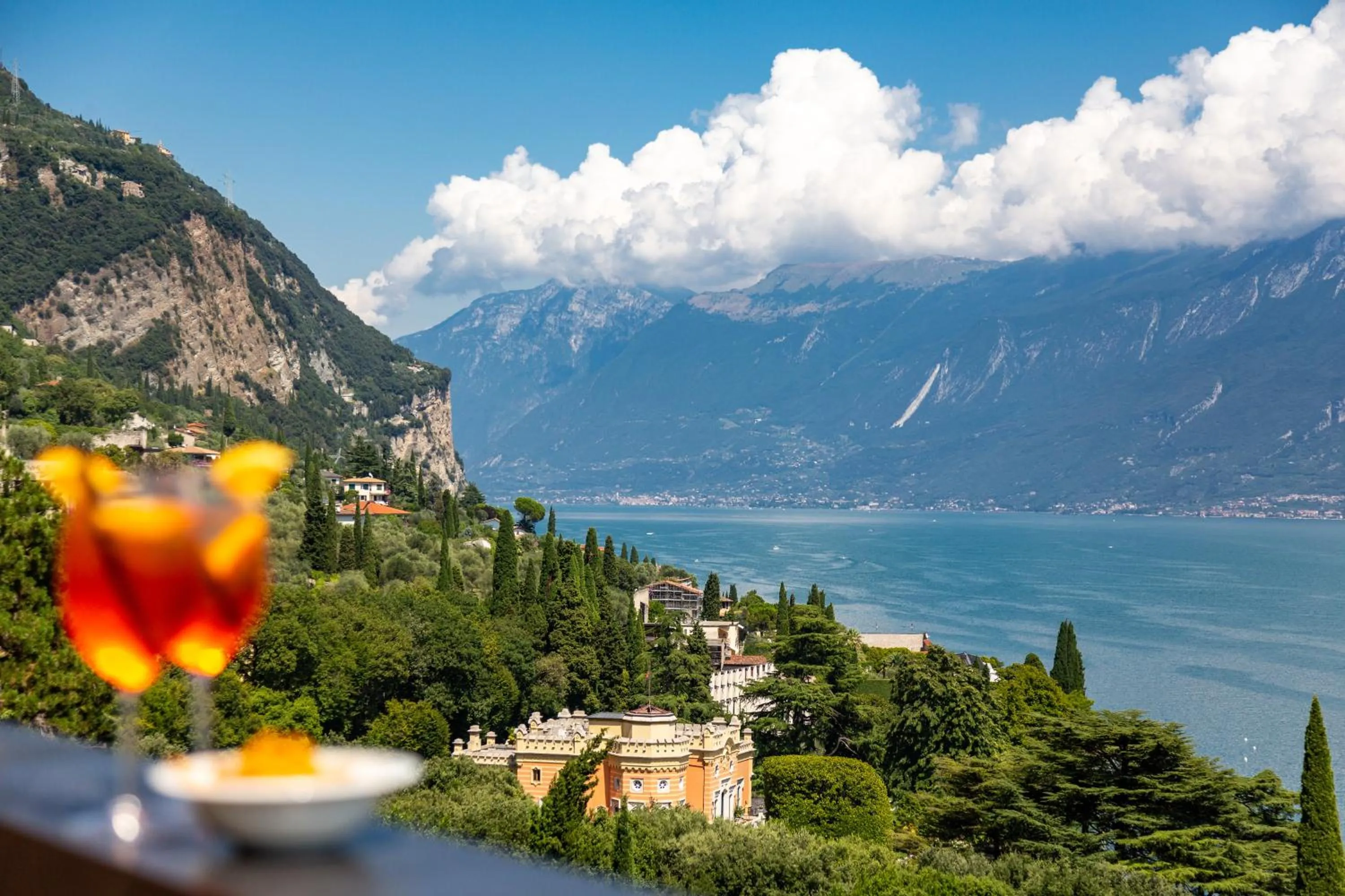 Deluxe Double or Twin Room with Lake View in Hotel Meandro - Lake View