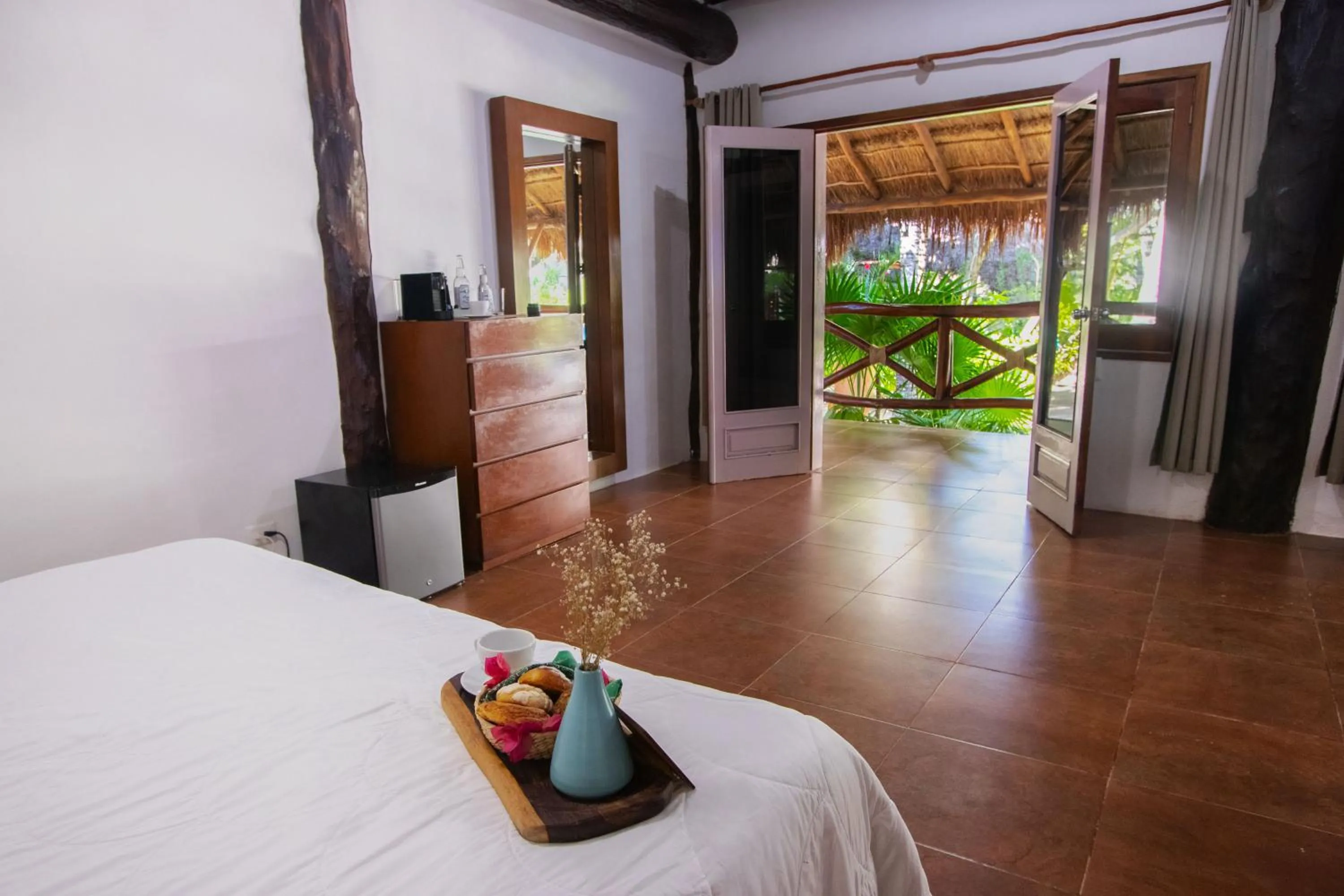 Junior Suite with Garden View in Hotel Las Nubes Holbox