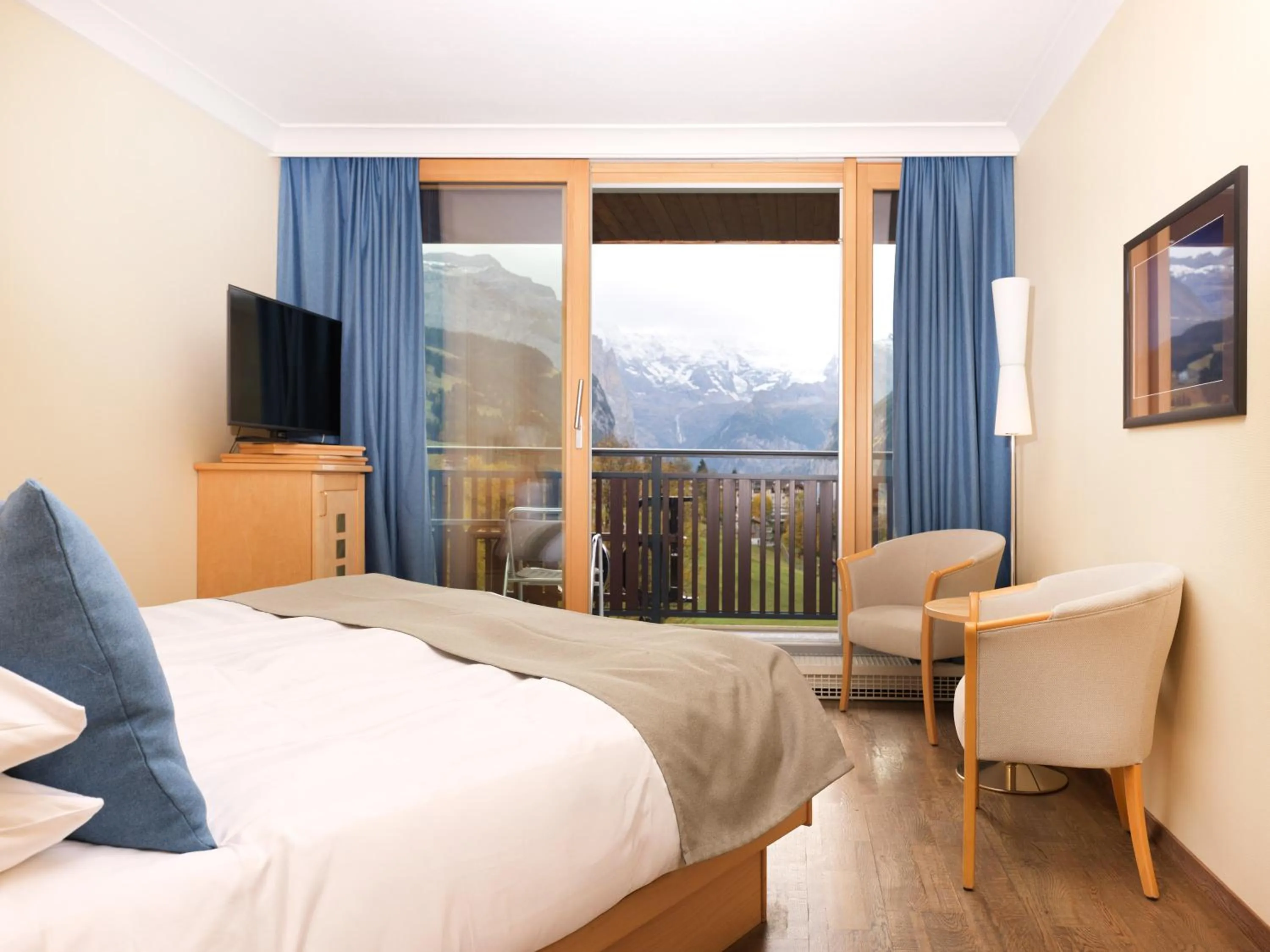Double Room with Mountain View and Balcony in Beausite Park Hotel & Spa