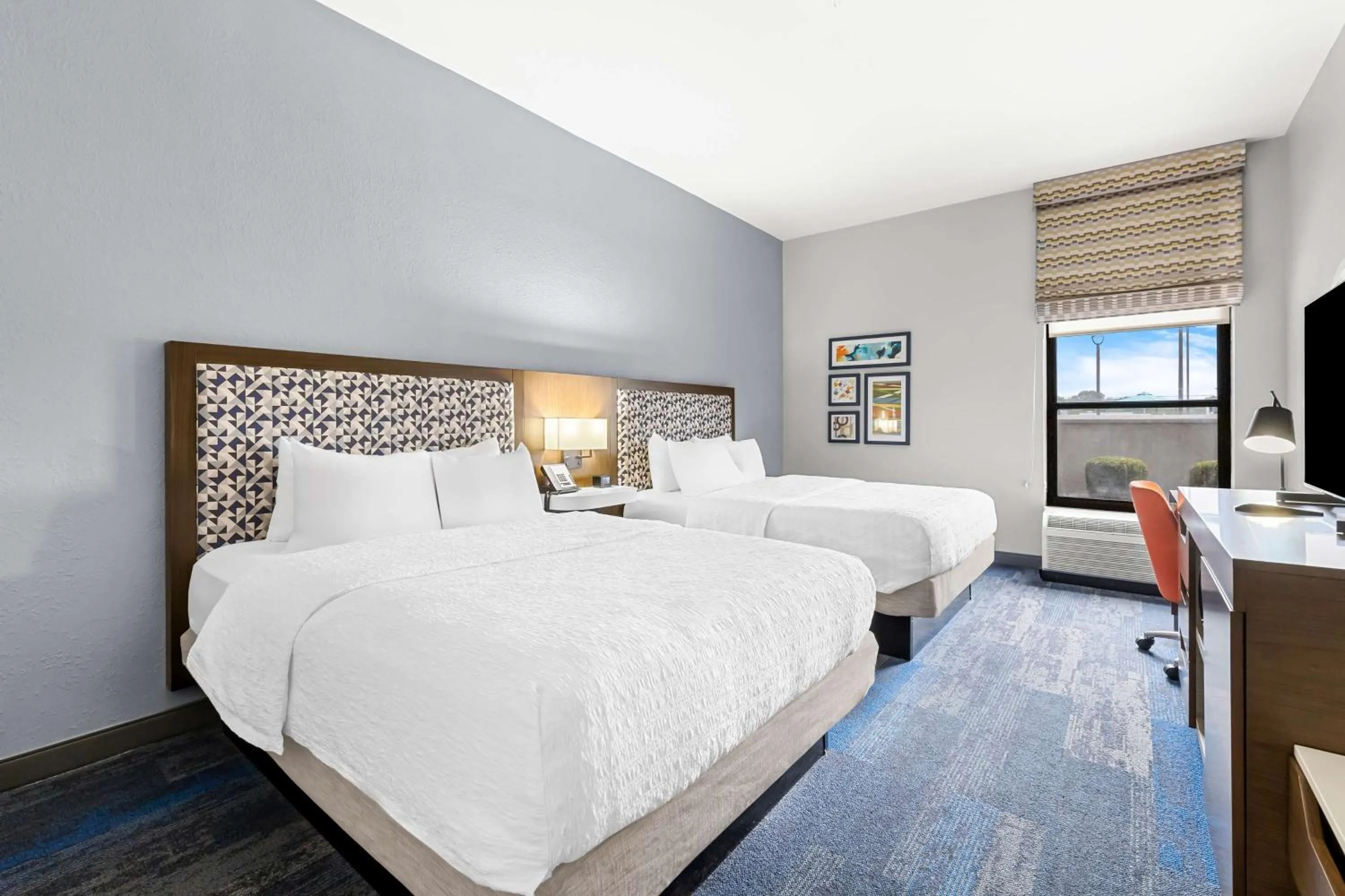 Queen Room with Two Queen Beds (4 Adults) in Hampton Inn Florence Midtown near University of North Alabama