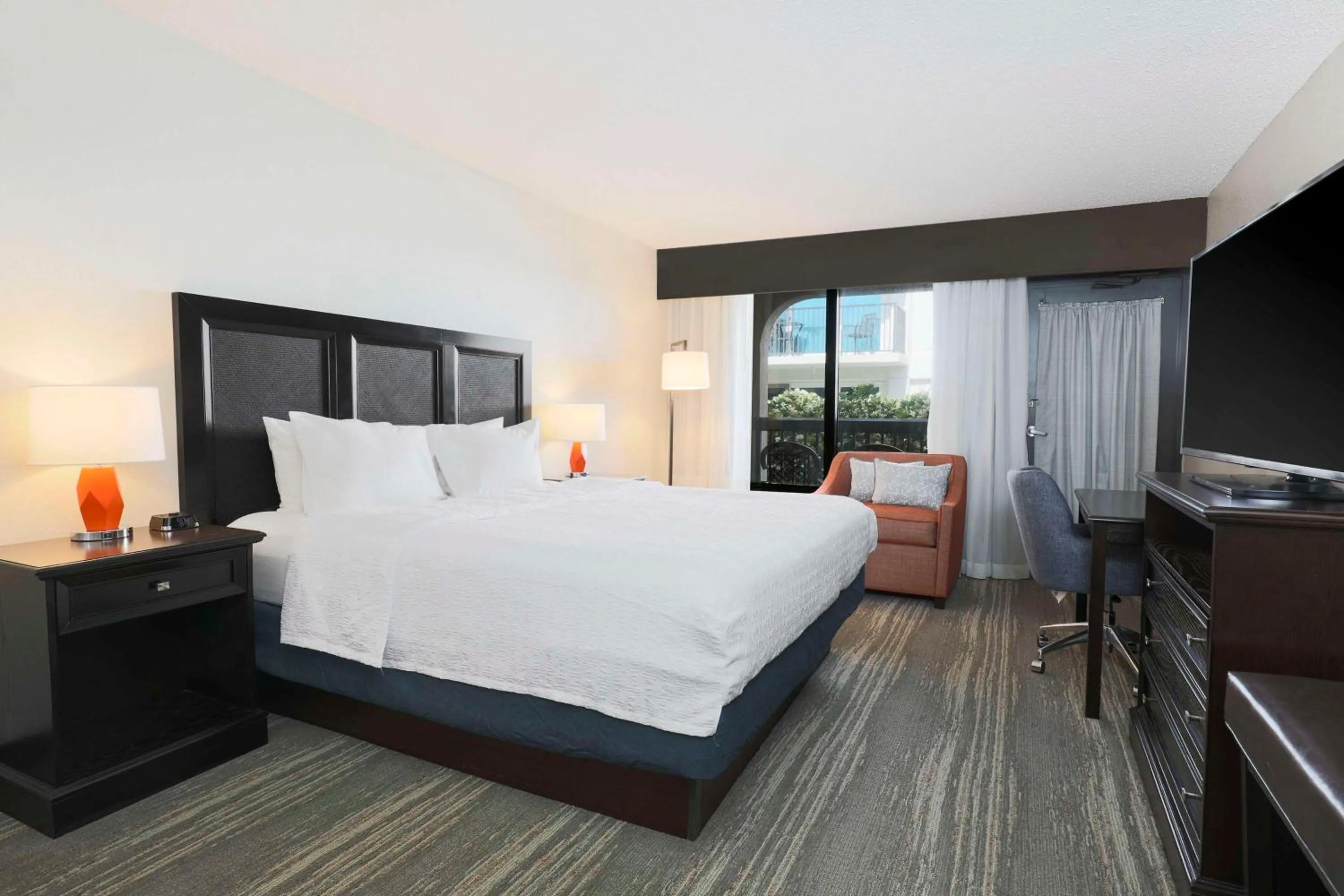 King Room in Hampton Inn Fort Walton Beach