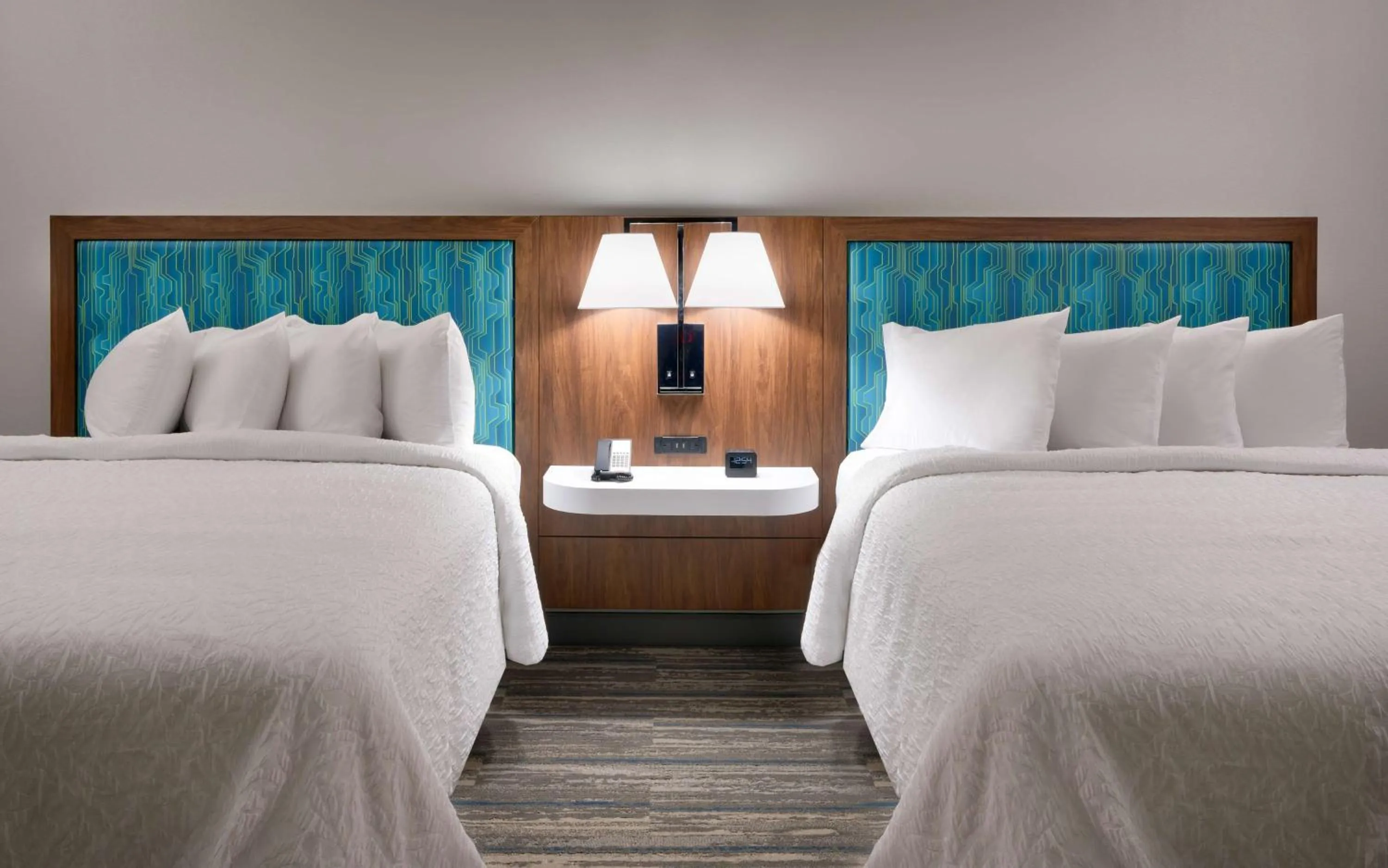 Queen Room with Two Queen Beds and Bath Tub - Mobility and Hearing Access in Hampton Inn & Suites Rockport-Fulton