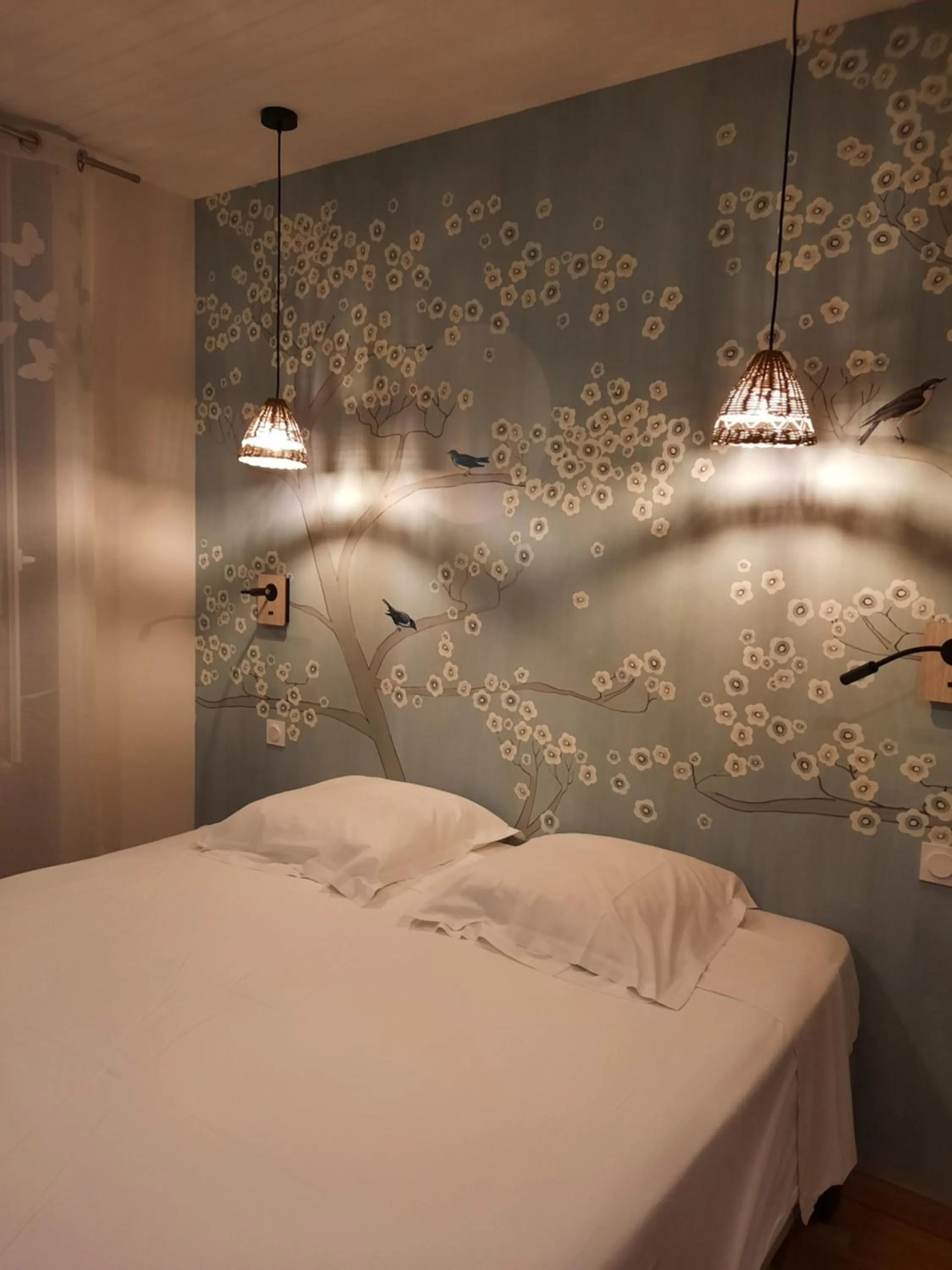 Deluxe Double Room in Logis Hôtels - Hôtel et Restaurant Les Voyageurs