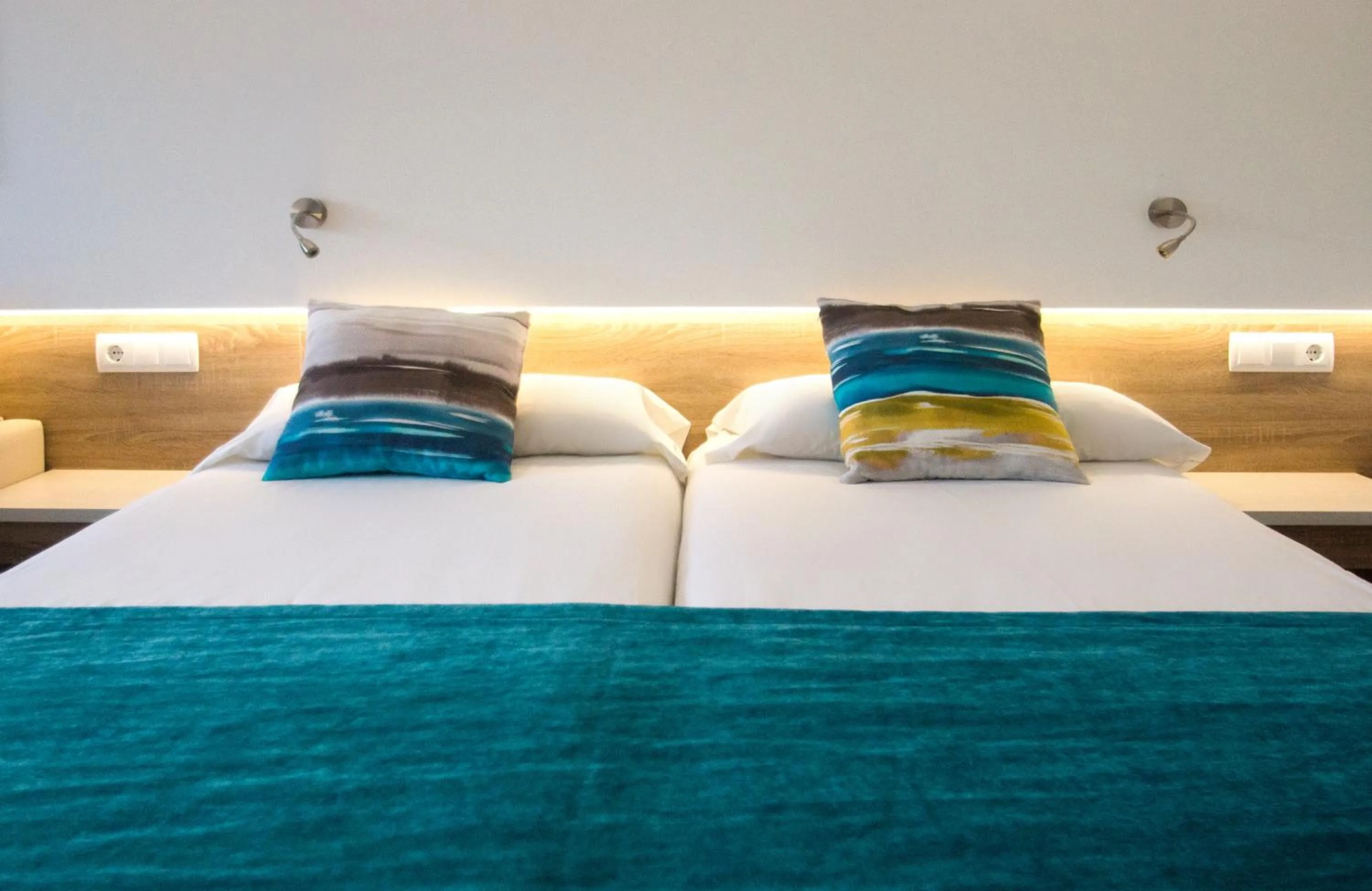 Single Room in Globales Panamá - Adults Only