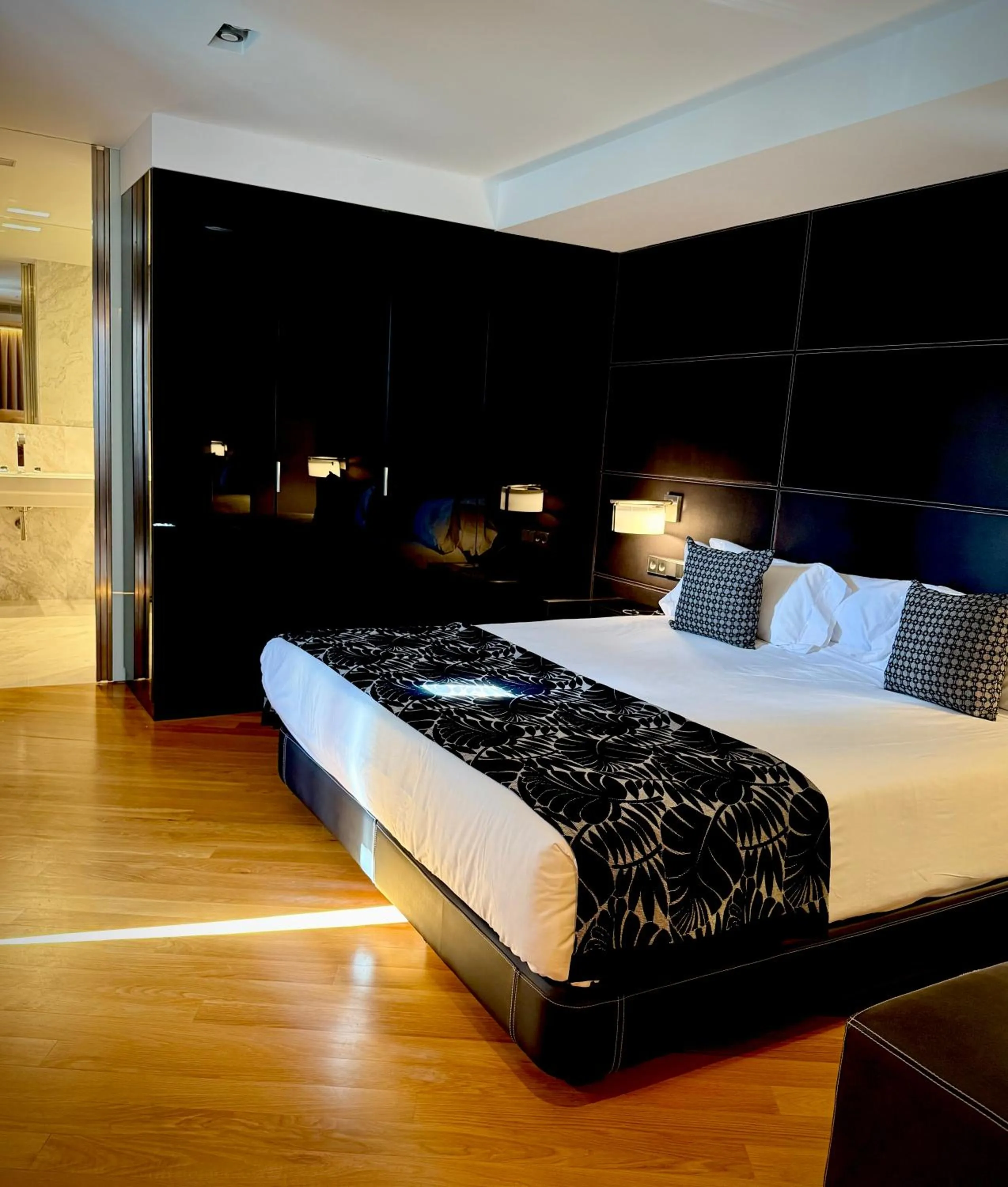 Executive Suite in Hotel Inffinit