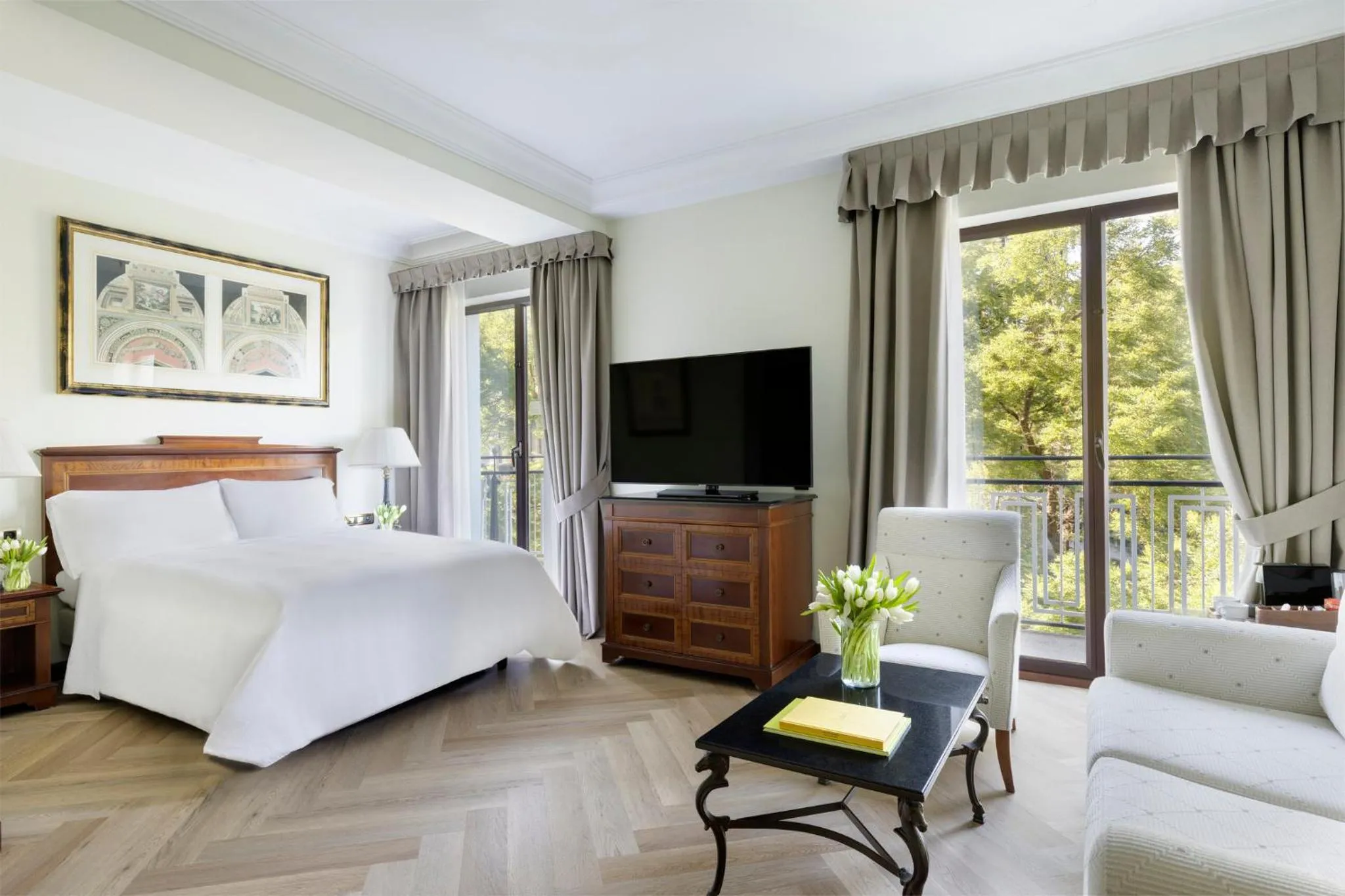 Premium King Room with Castellana View - Club Lounge Access in InterContinental Madrid by IHG