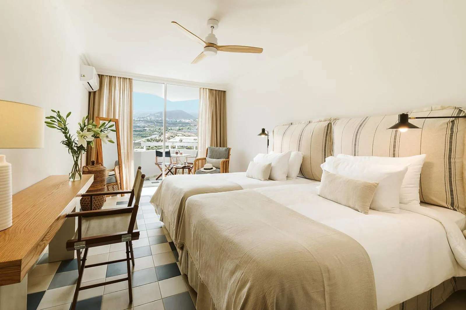 Twin Room with Mountain View in Precise Resort Tenerife