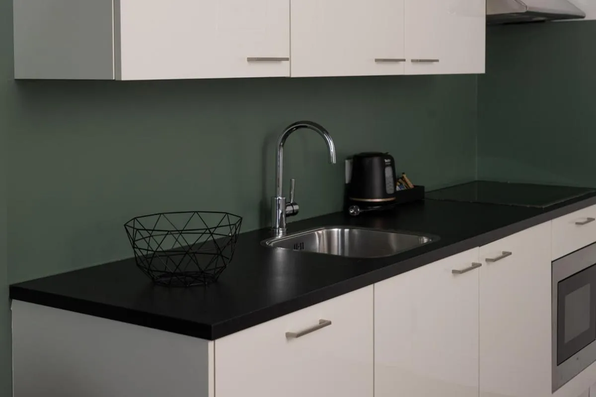 Standard Twin Room in Hotel2Stay