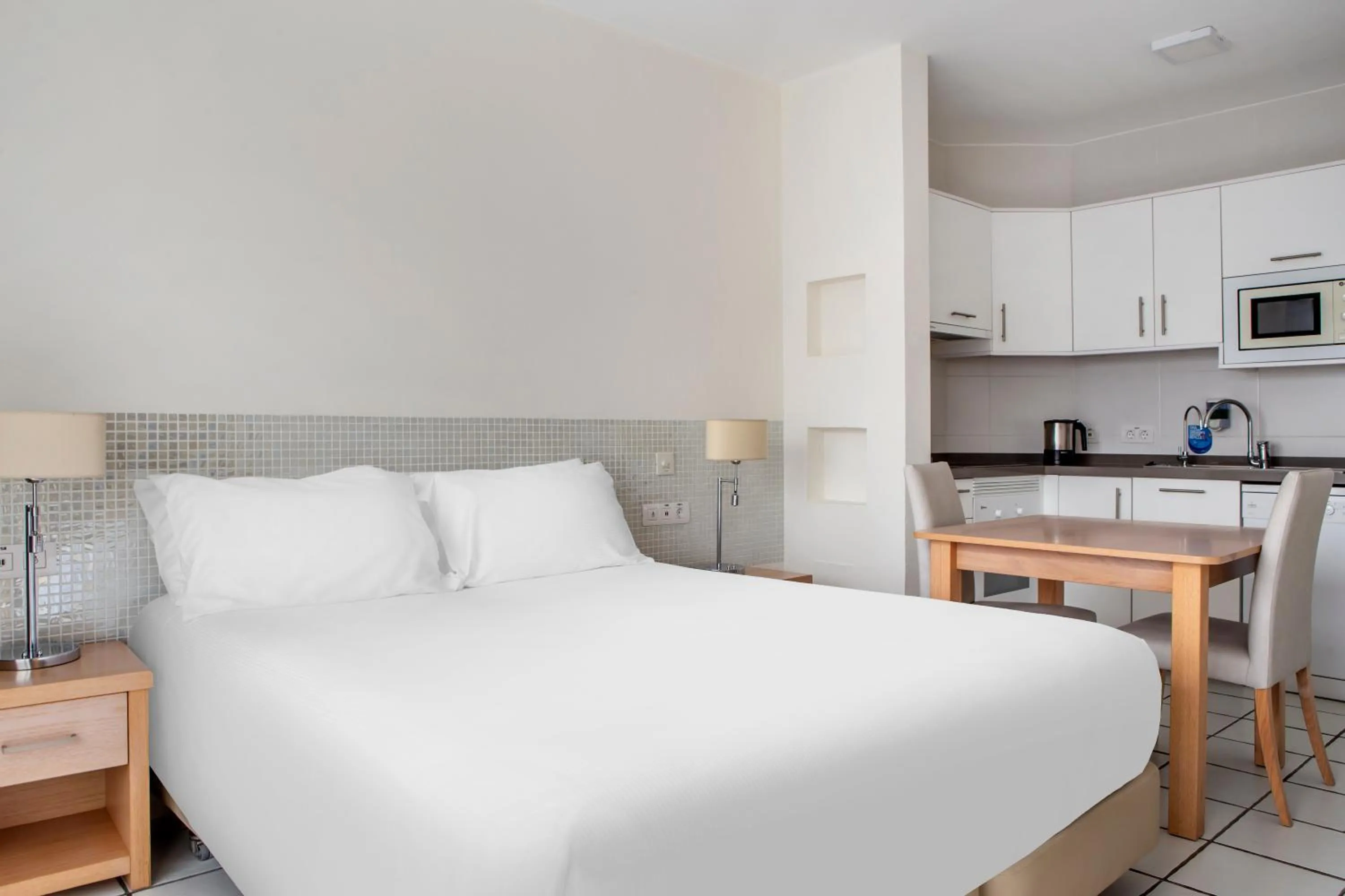 Studio Apartment in Santa Barbara Golf and Ocean Club