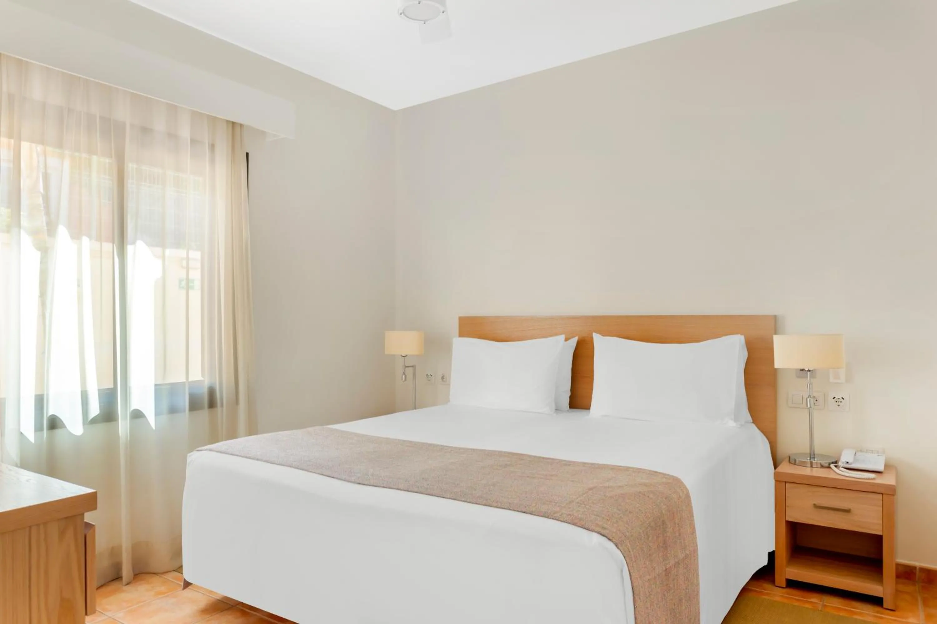 One-Bedroom Apartment in Royal Sunset Beach Club