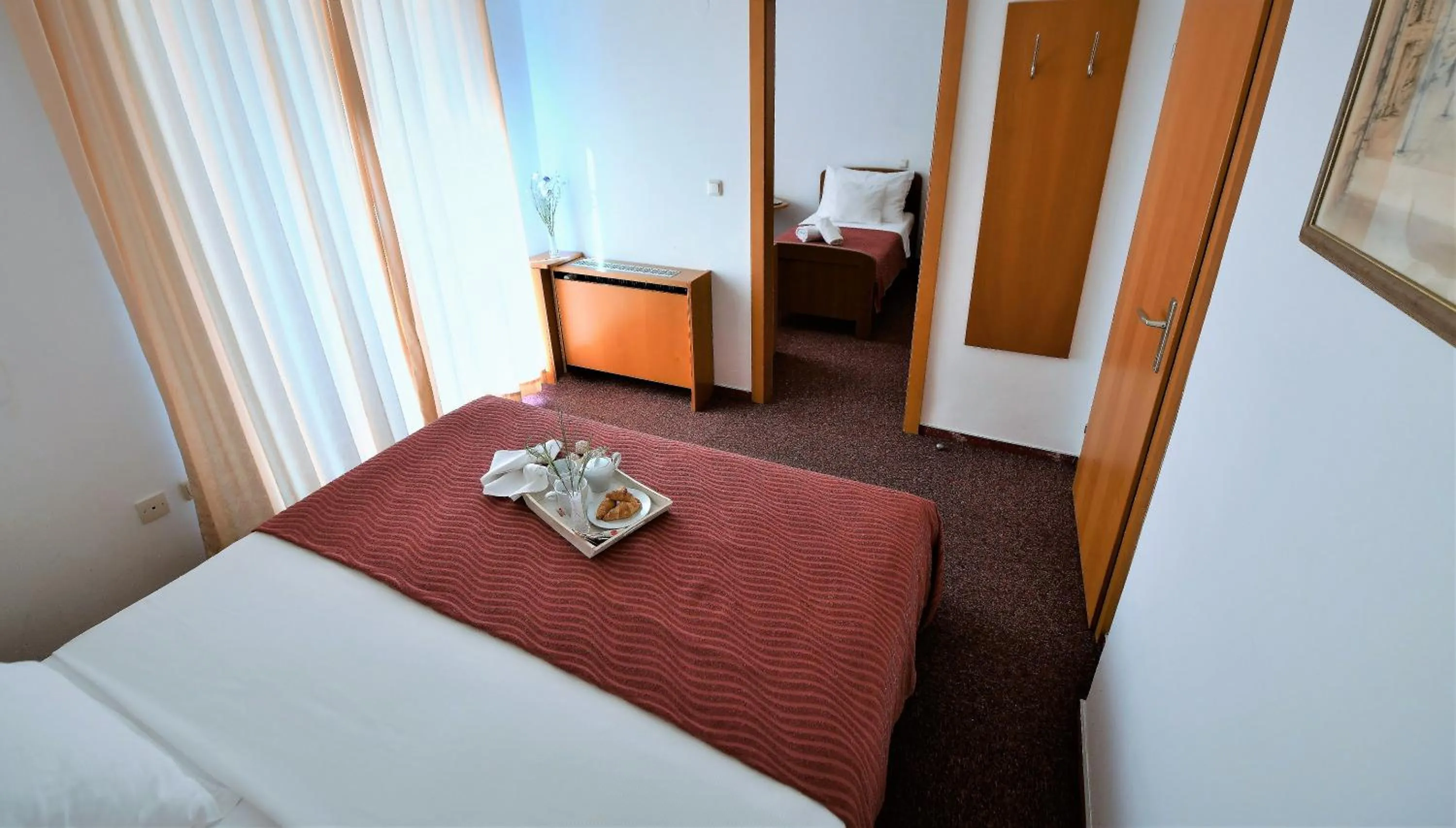 Family Room with Balcony in Hotel Alkar