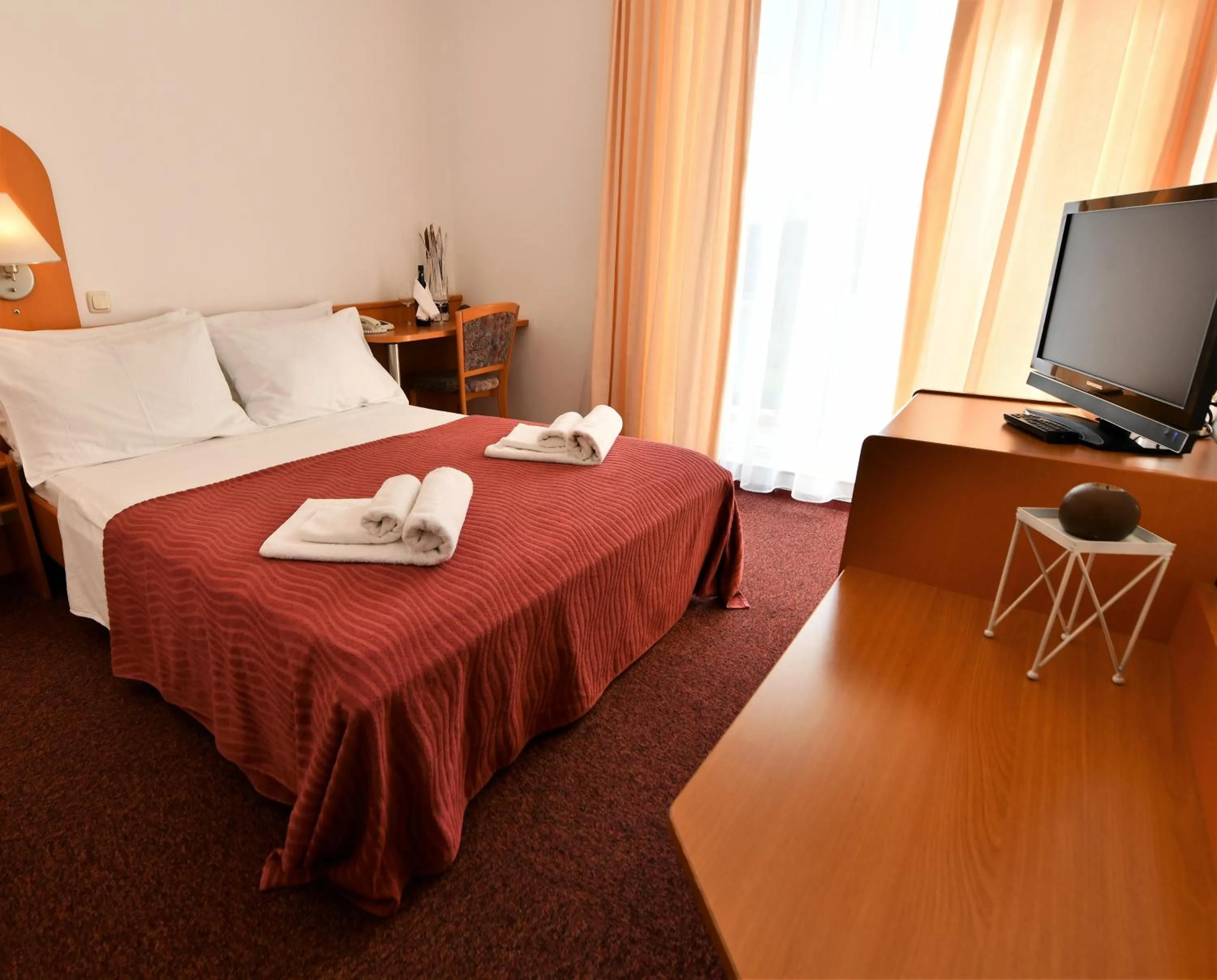 Standard Double or Twin Room with Balcony in Hotel Alkar