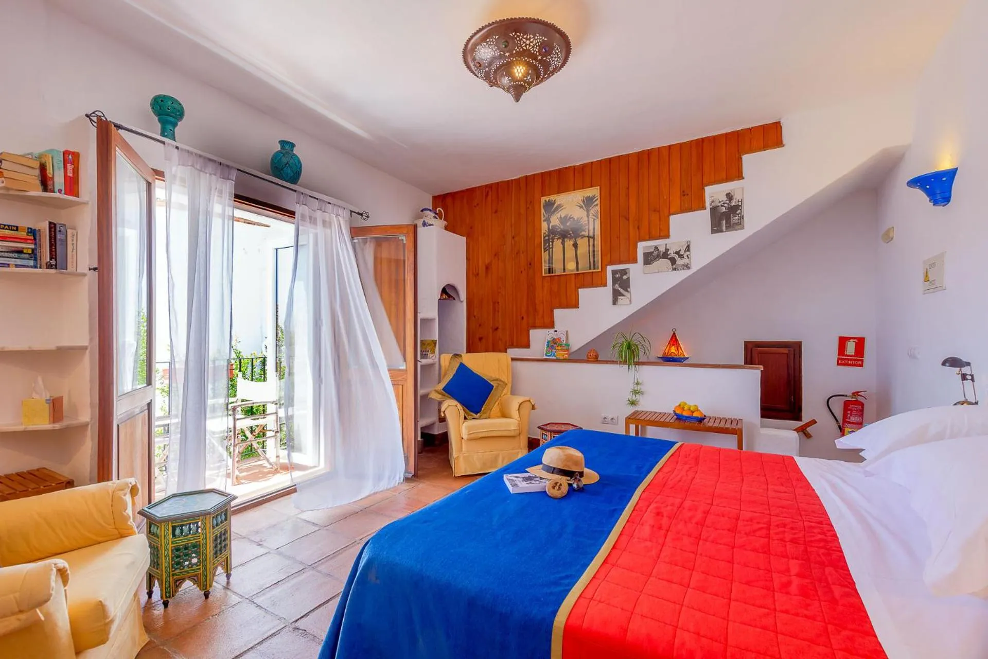 Deluxe Double Room with Bath - single occupancy in Hotel Los Castaños