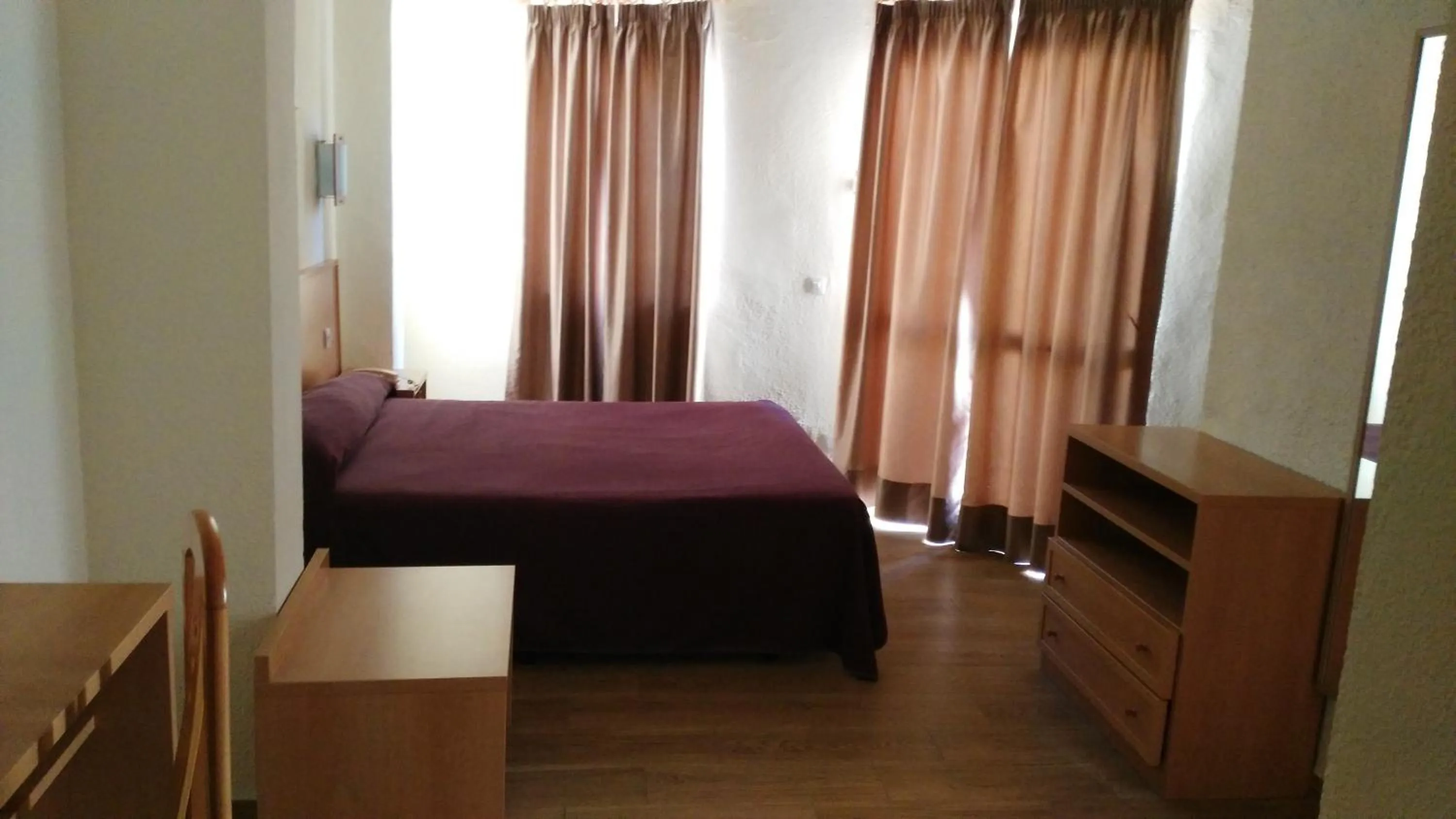 Single Room in Kristal