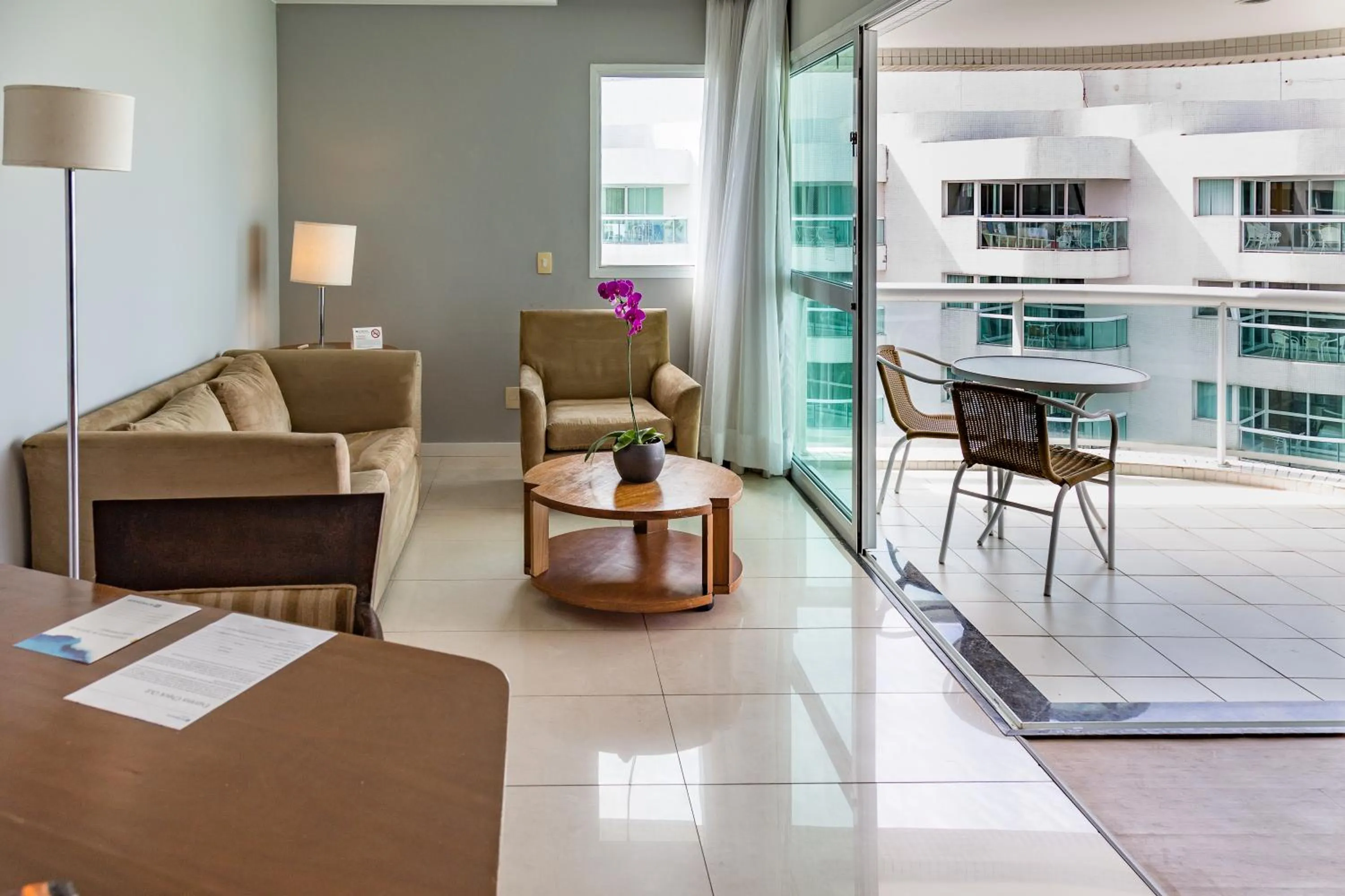 Luxury Twin Room in Wyndham Rio Barra