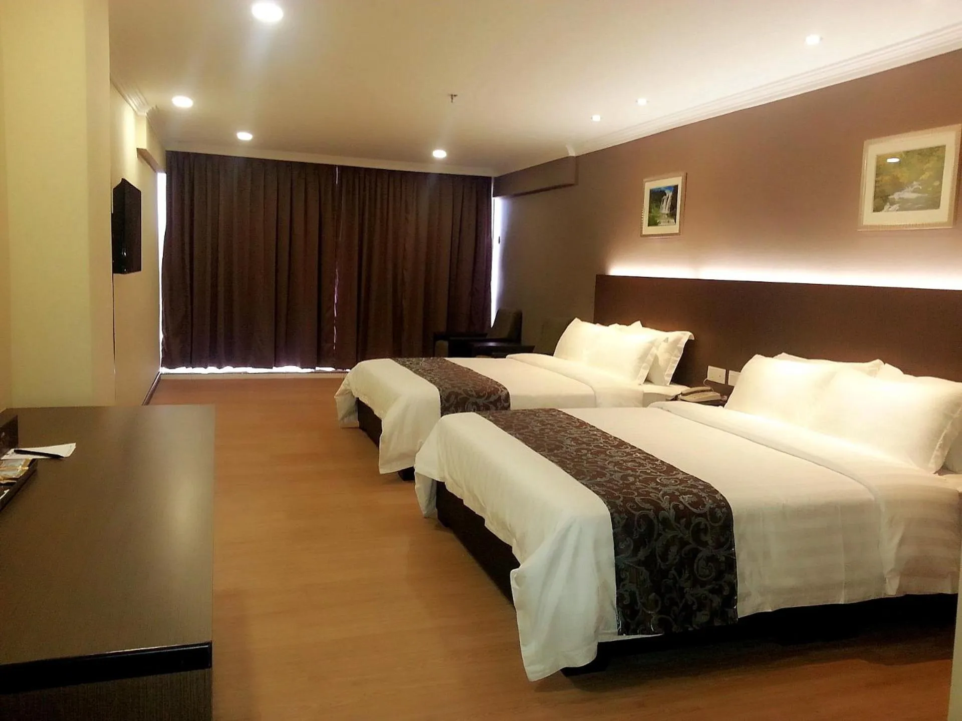 Deluxe Family Room in Hotel Anika Kluang
