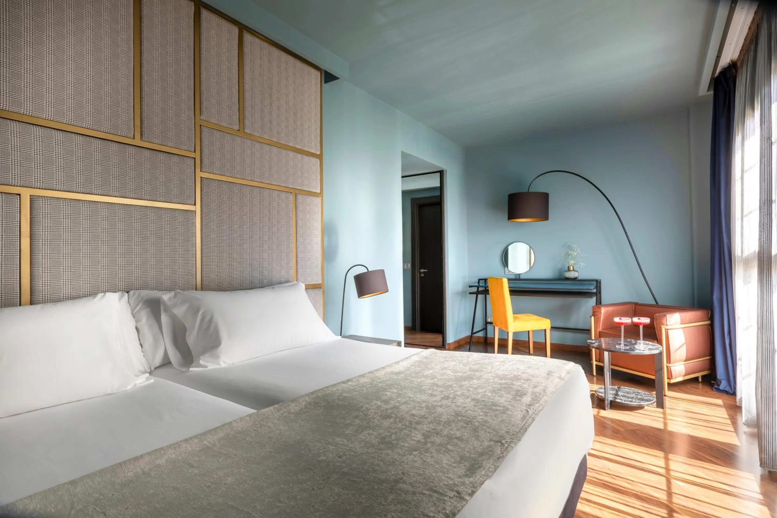 Standard Double Room with Extra Bed in Pamplona Catedral Hotel