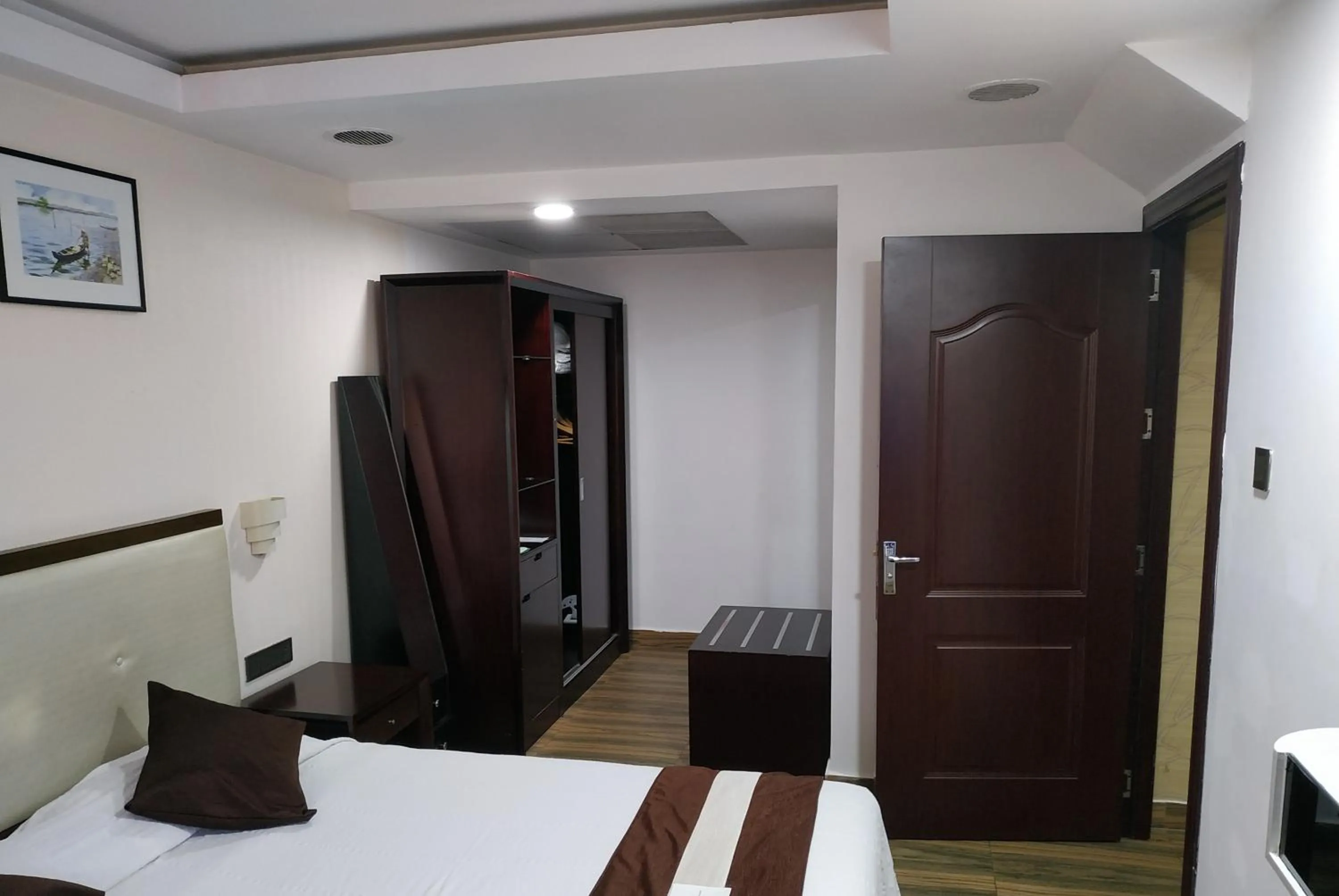 Two-Bedroom Apartment in KGA Elite Continental Hotel