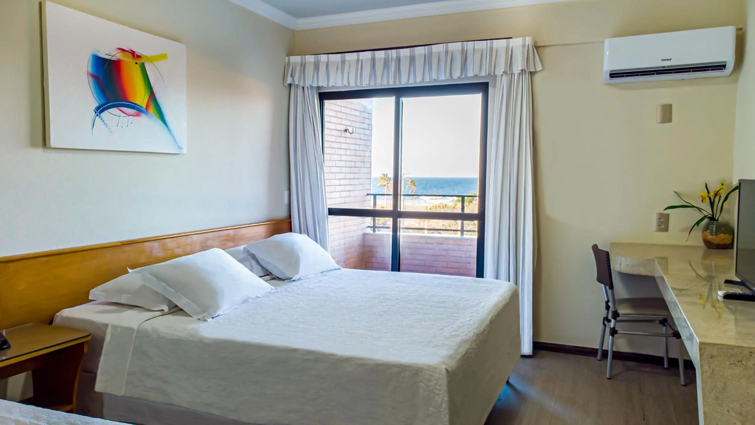 Single Room with Balcony in Golden Beach Hotel