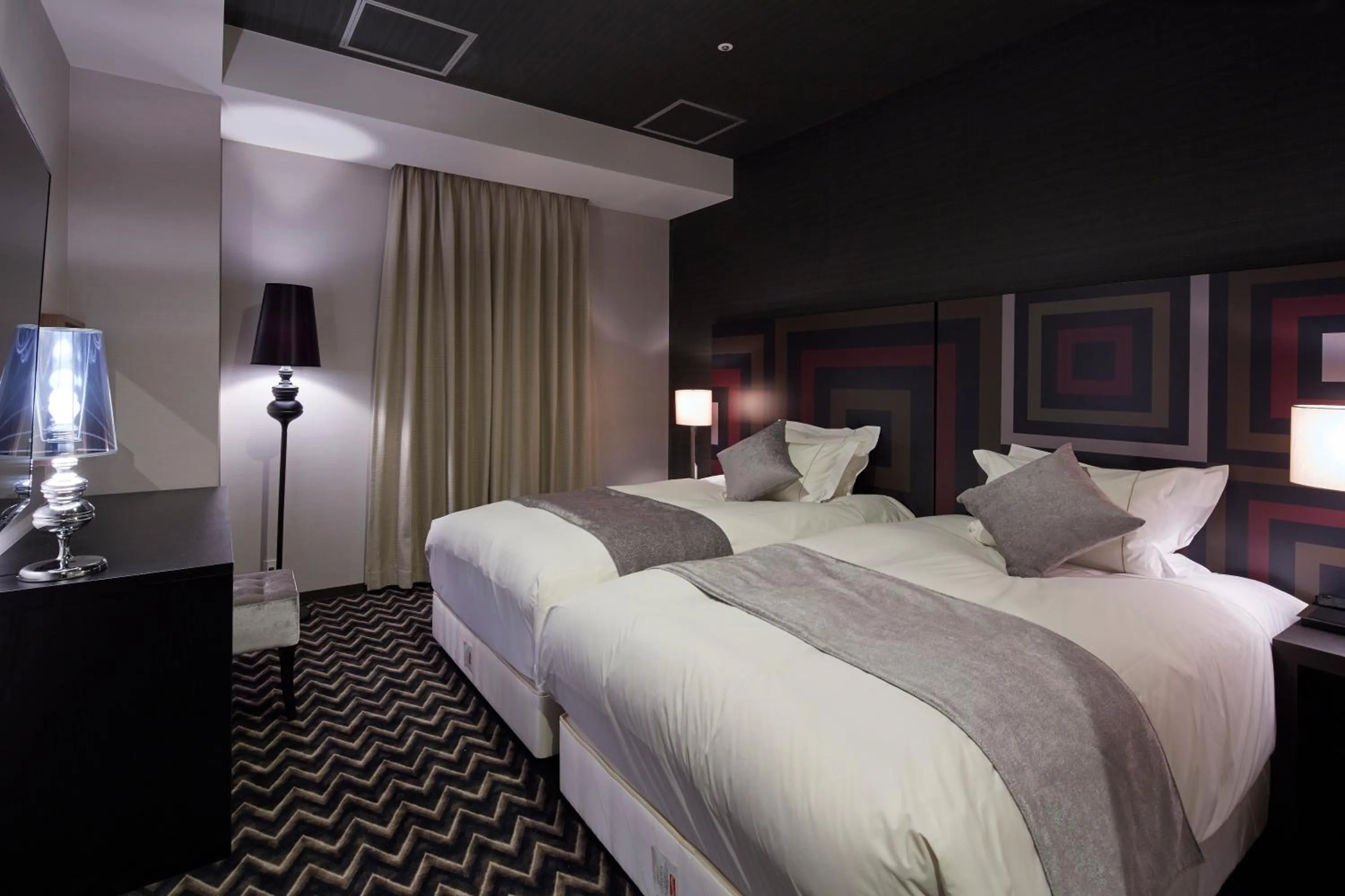 Standard Twin Room - single occupancy - Smoking in Centurion Hotel Grand Kobe Station