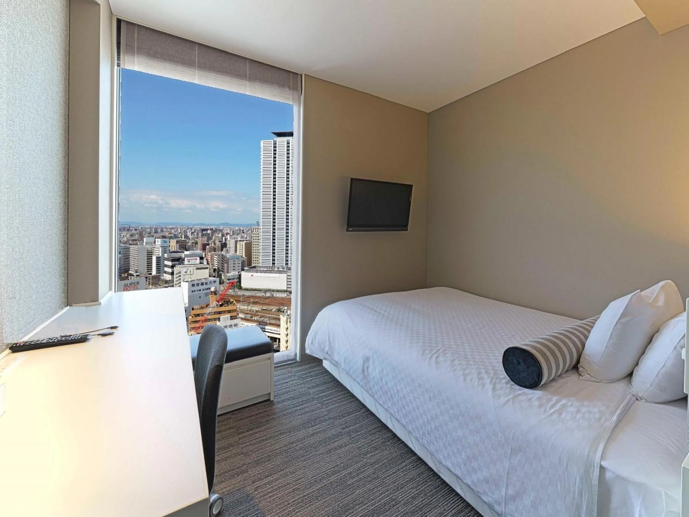 Standard Double Room - single occupancy - Non-Smoking in Meitetsu Inn Nagoyaeki Shinkansenguchi