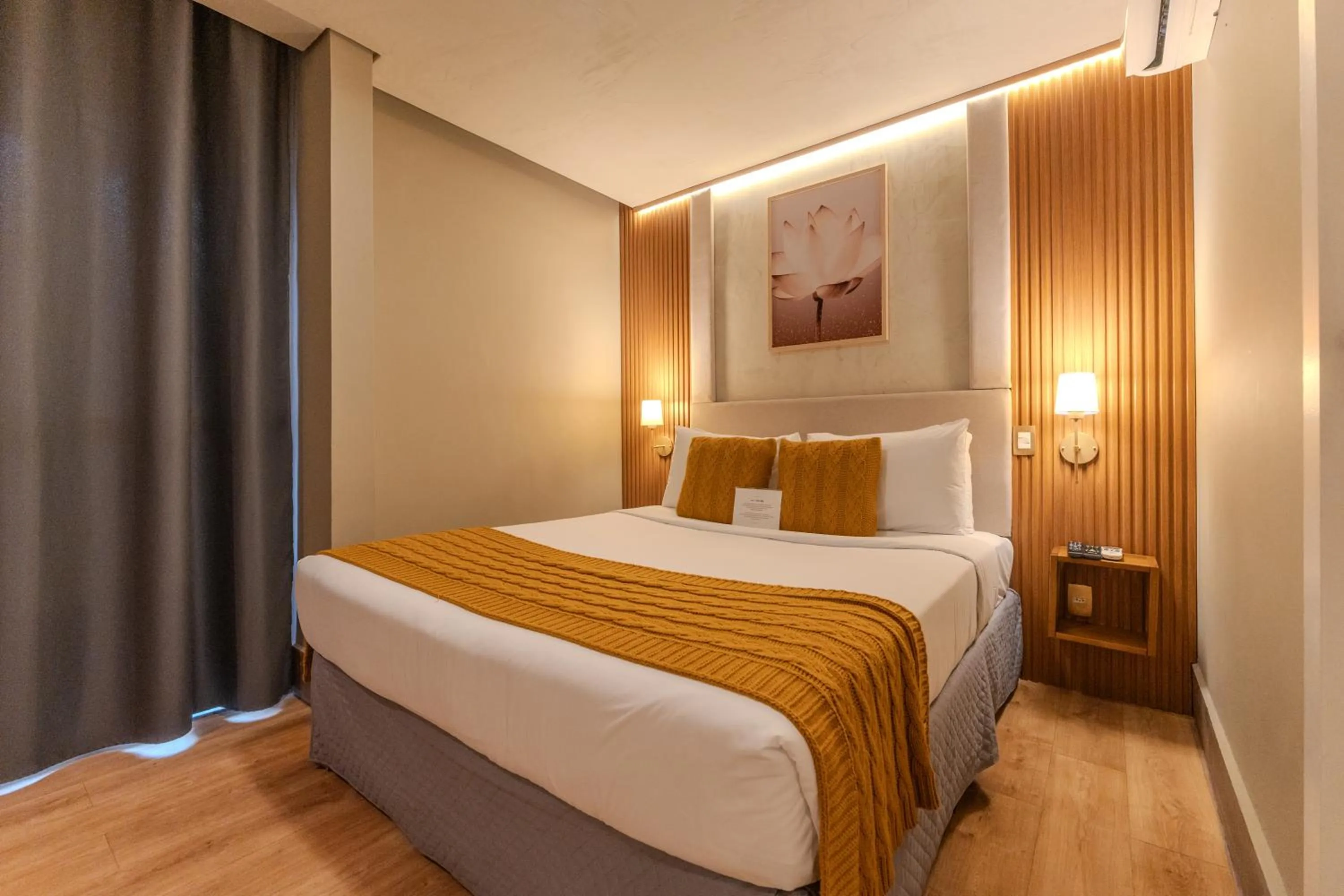 Standard Double Room - single occupancy in Hotel Heritage